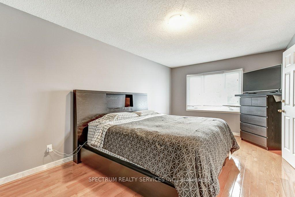 Photo 37 of 119 Silver Arrow Crescent, Vaughan, Maple — HOMEH