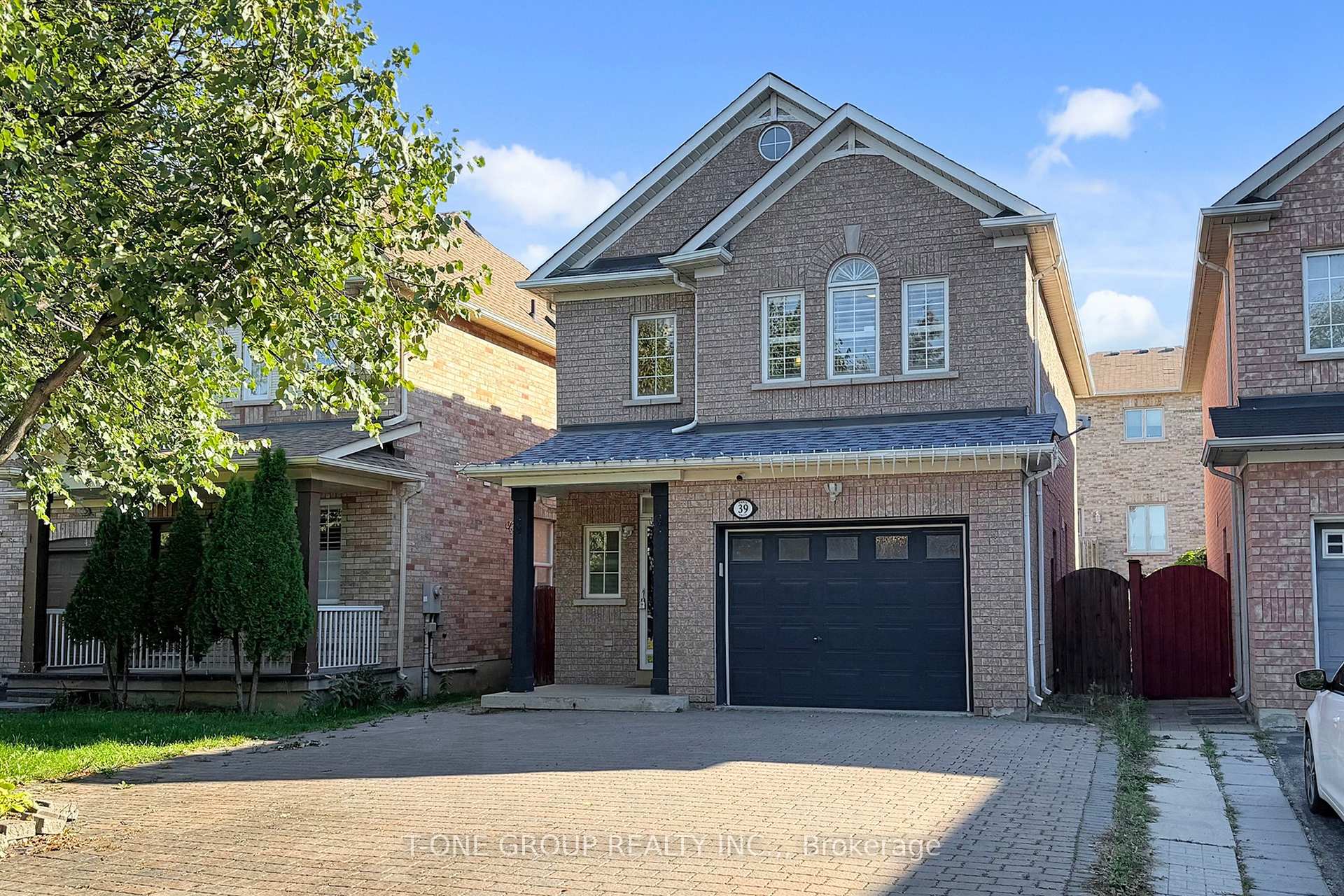 Photo 42 of 39 Vania Drive, Vaughan, Vellore Village — HOMEH