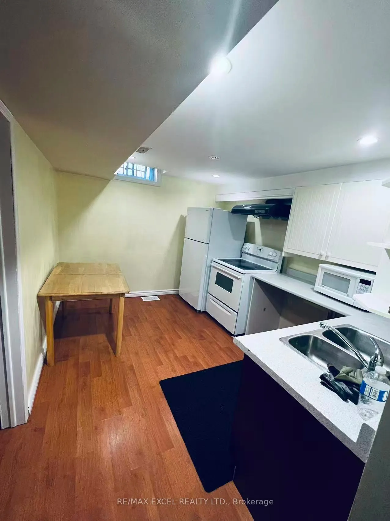 Photo 12 of 3225 Coldstream Road, Mississauga, Erin Mills — HOMEH