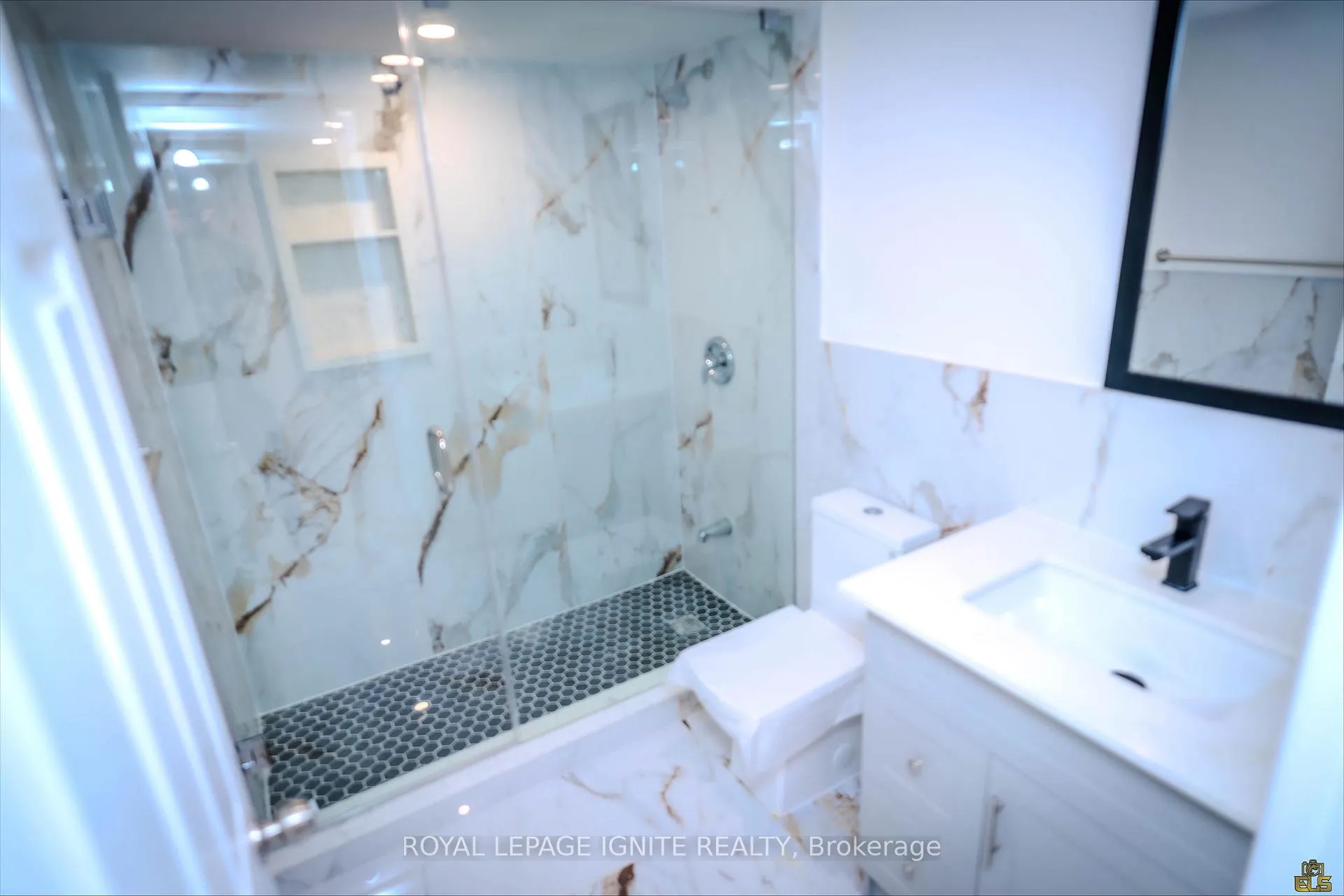 Photo 8 of Unit BSMT, 87 Fernbank Place, Whitby, Pringle Creek — HOMEH