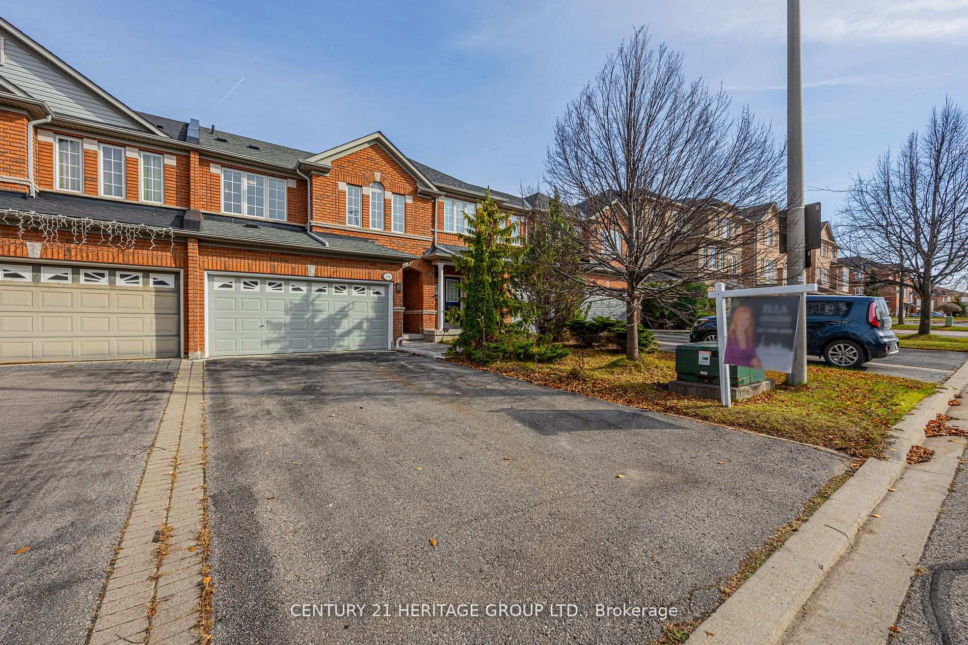 Photo 4 of 114 Millcliff Circle, Aurora, Aurora Grove — HOMEH