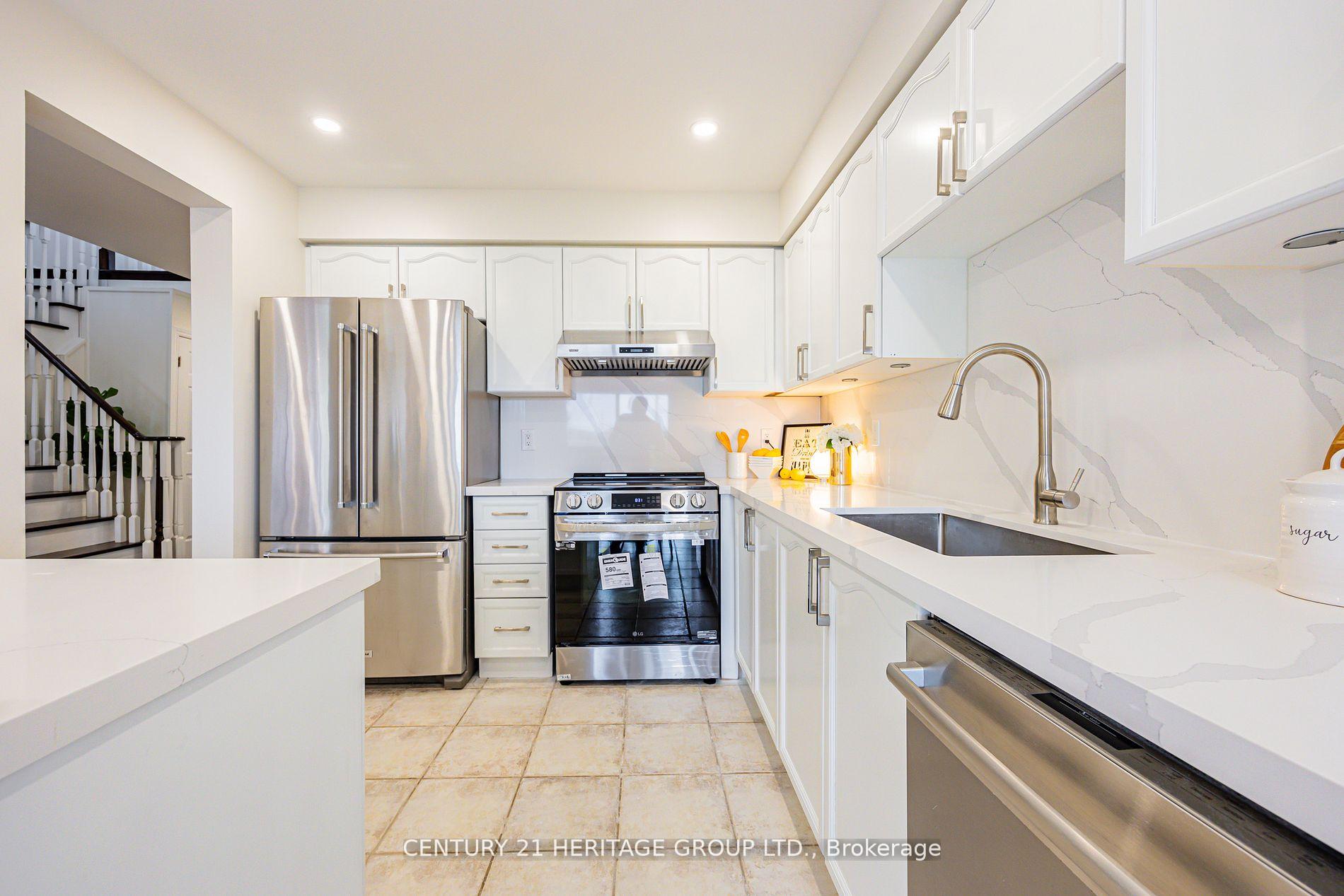 Photo 18 of 114 Millcliff Circle, Aurora, Aurora Grove — HOMEH