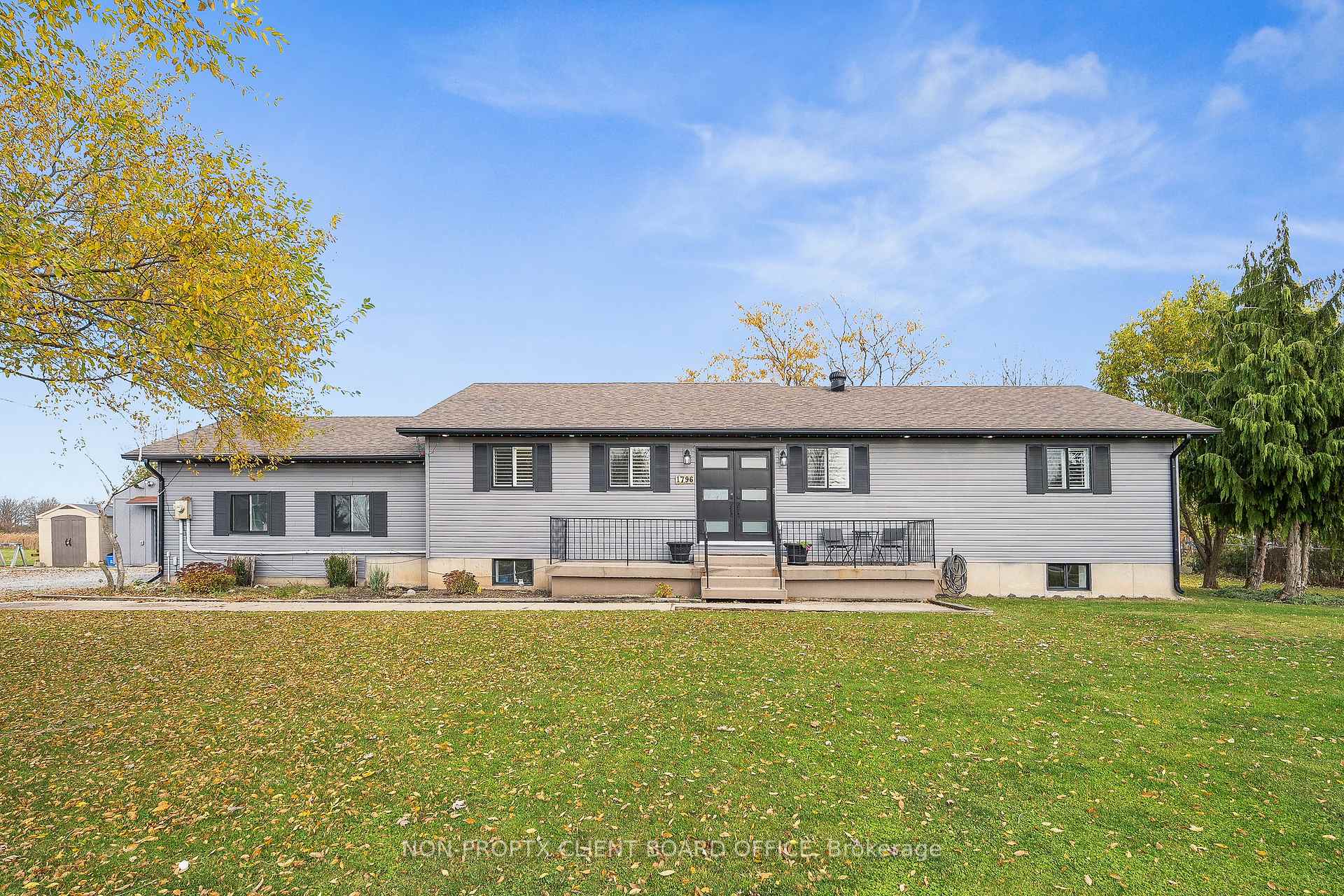 Front of 1796 Penny Lane