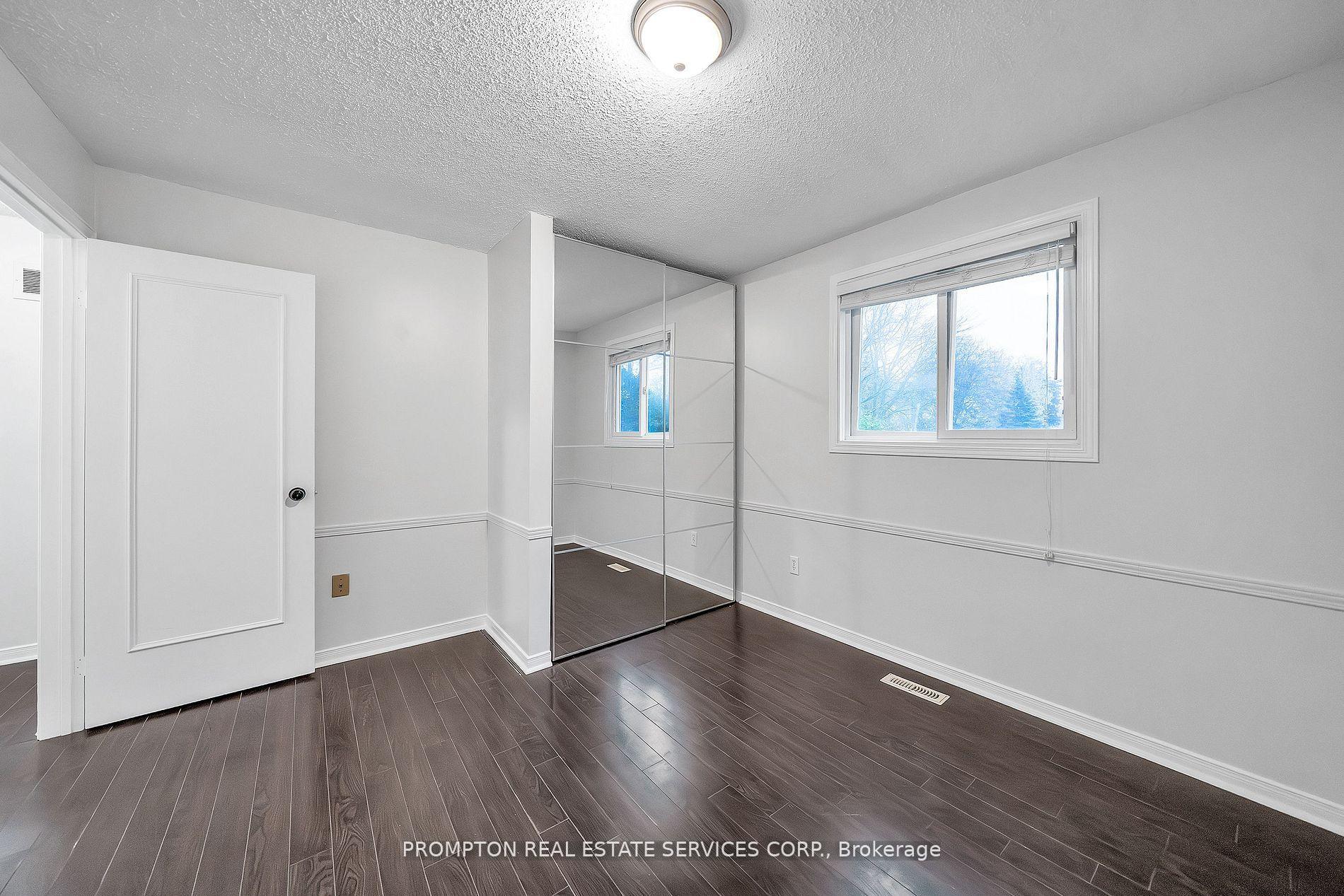 Photo 10 of 39 Frost Drive, Whitby, Lynde Creek — HOMEH