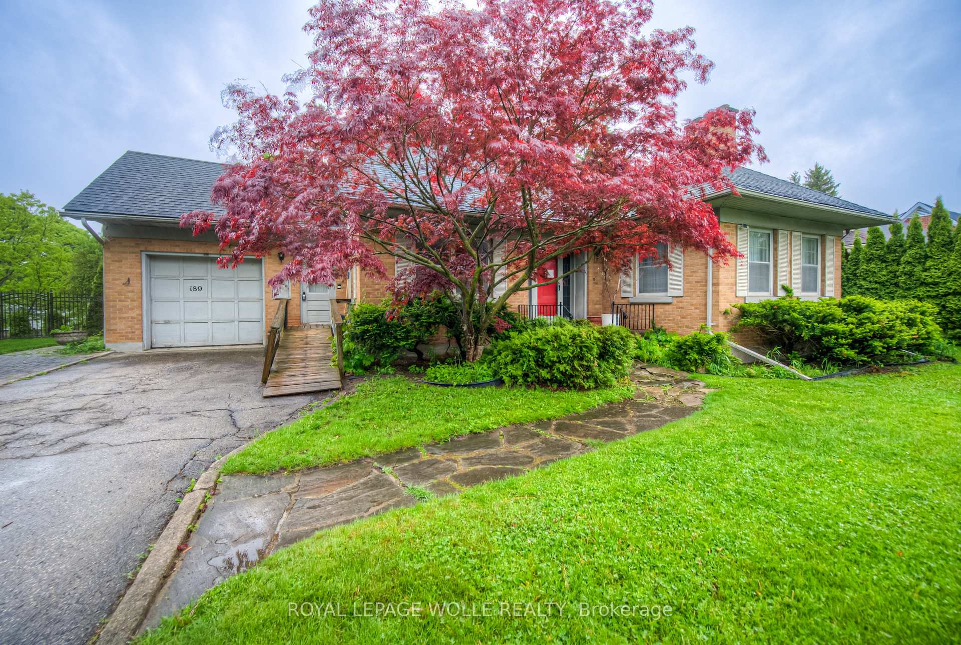 Photo 3 of 189 John Street W, Waterloo — HOMEH
