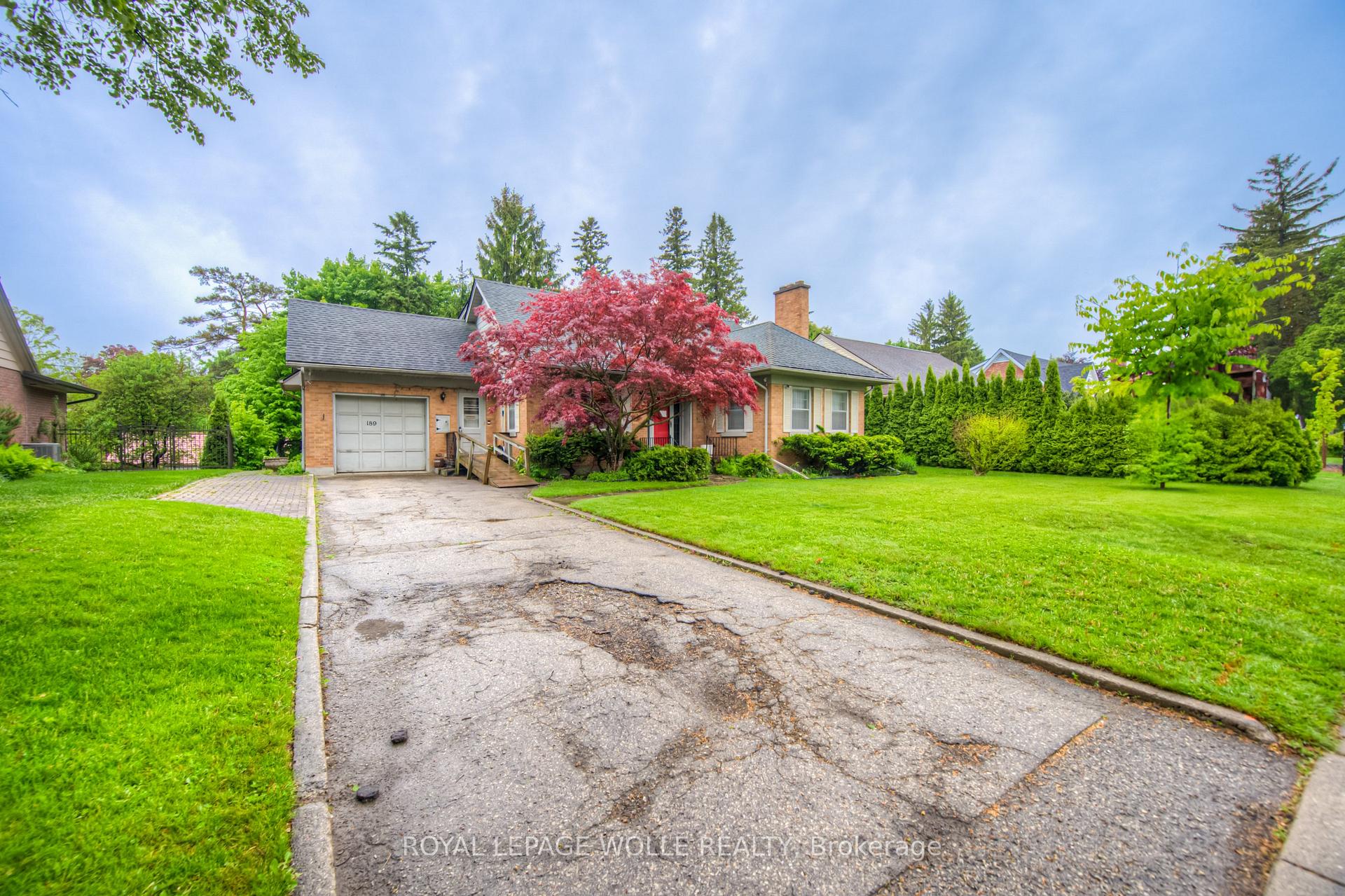 Photo 5 of 189 John Street W, Waterloo — HOMEH