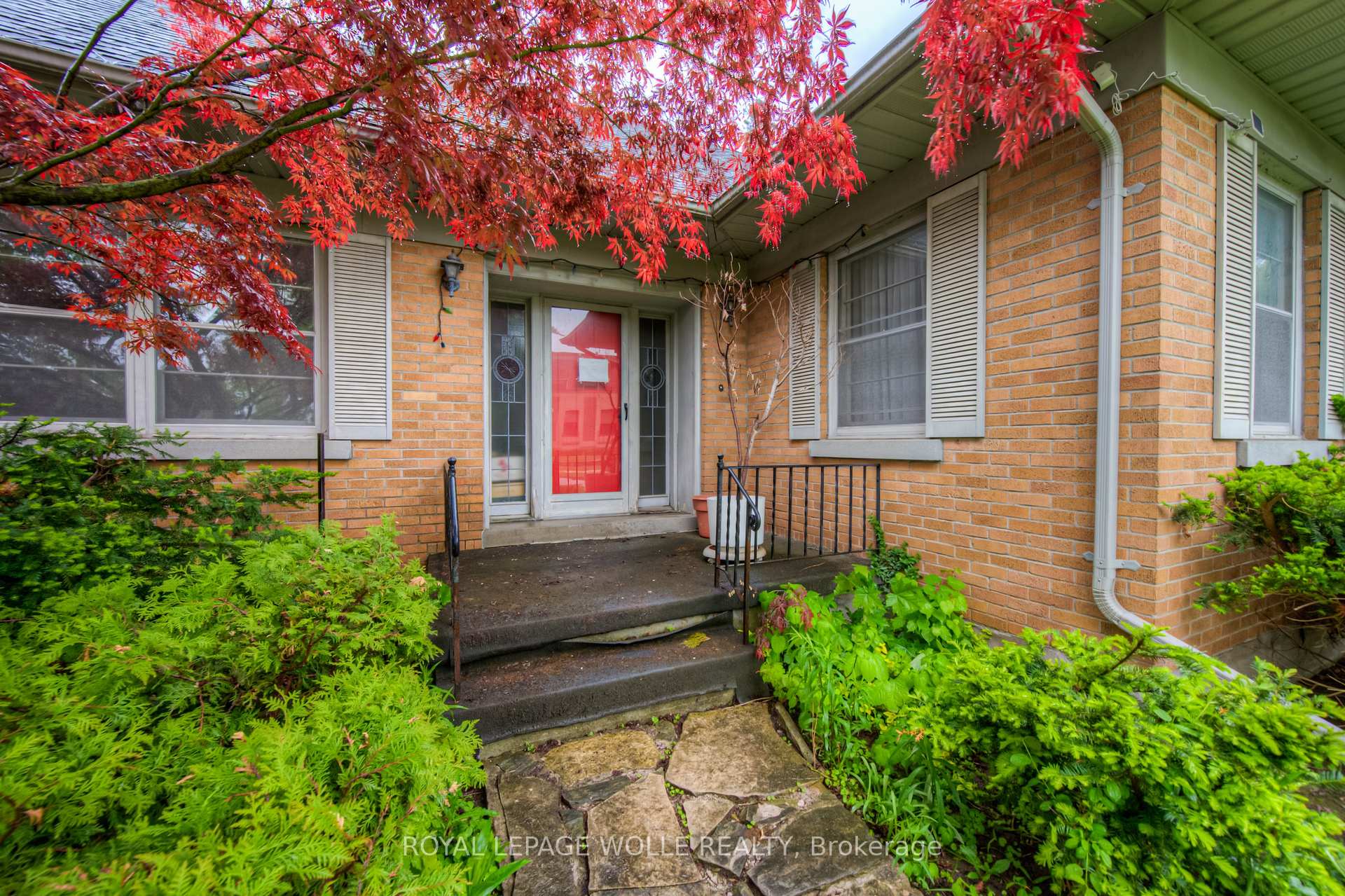 Photo 6 of 189 John Street W, Waterloo — HOMEH