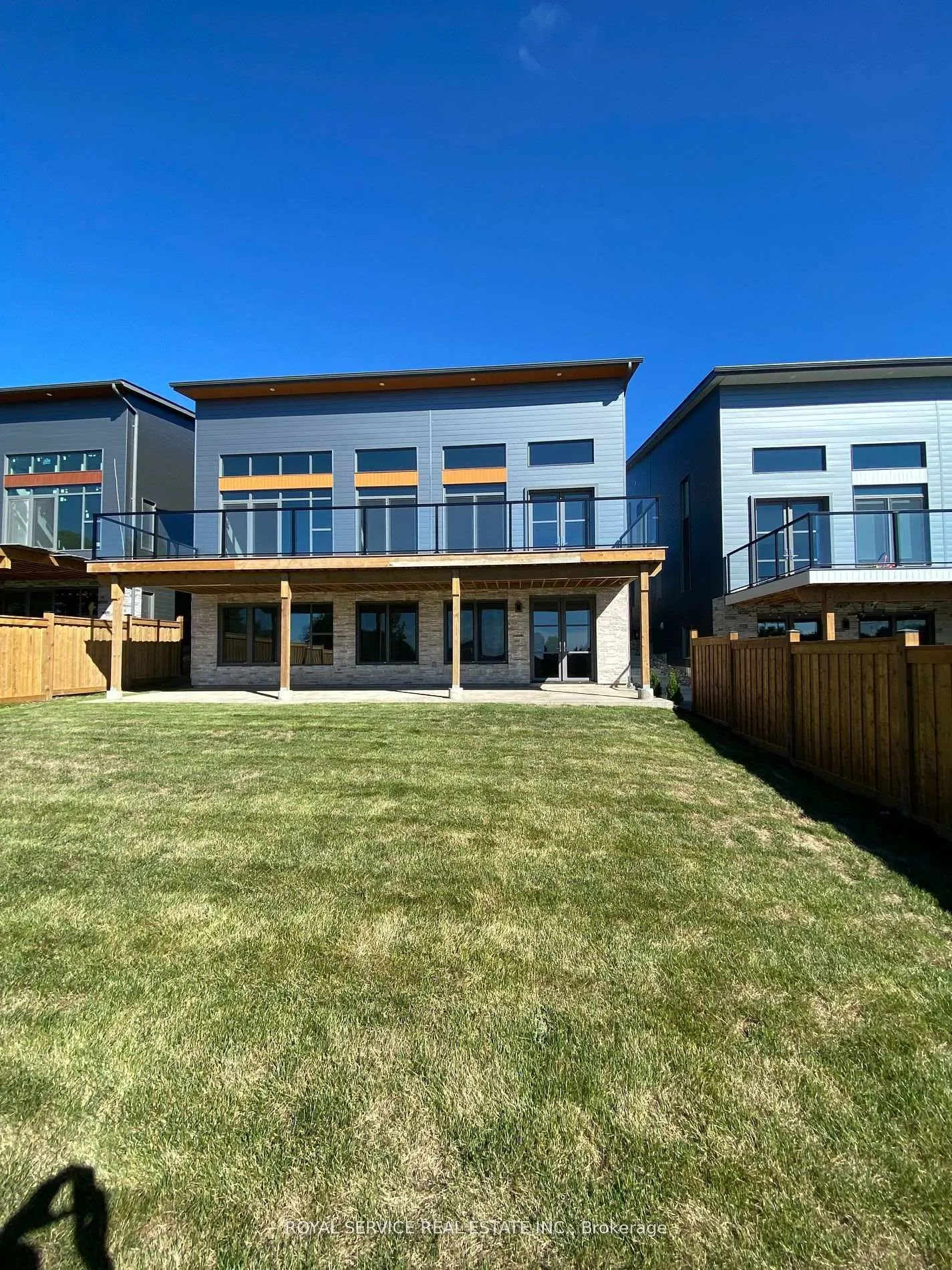 Photo 1 of Unit B, 61 Waywell Street, Whitby, Pringle Creek — HOMEH