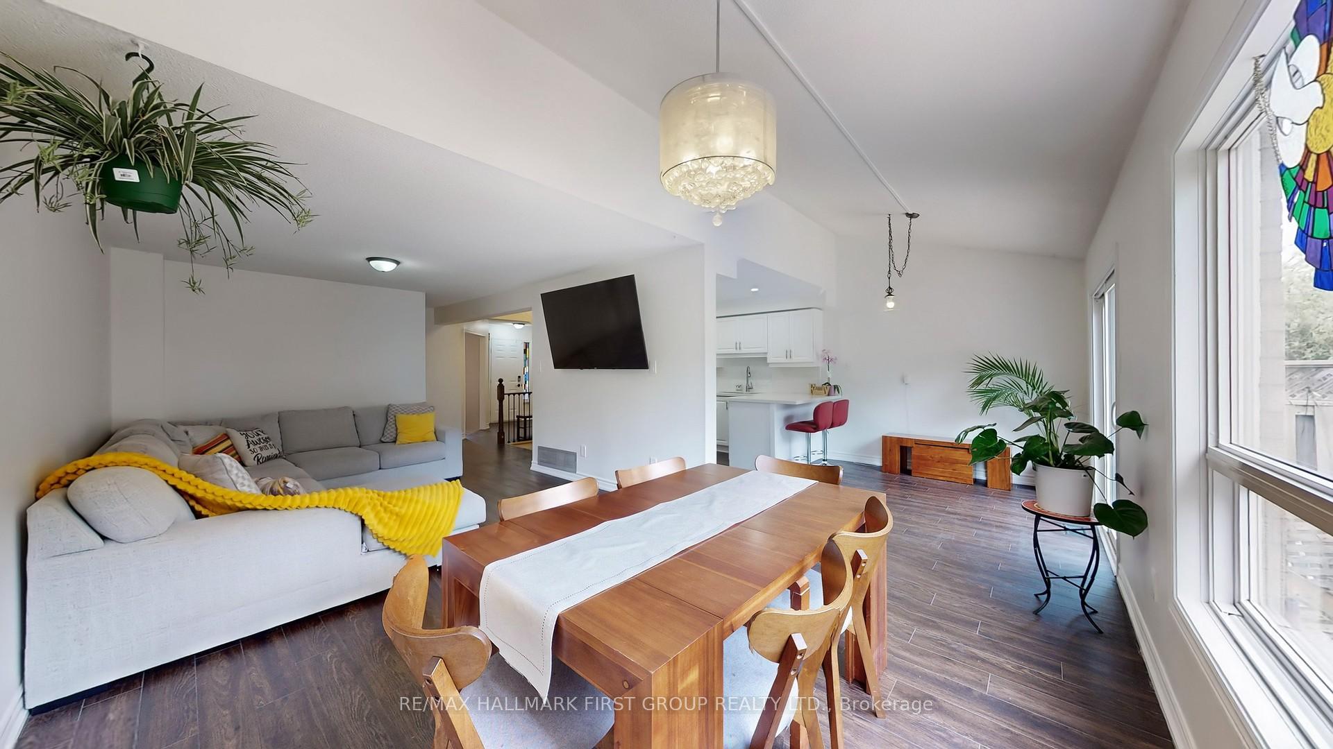 Photo 9 of 54 Davies Crescent, Whitby, Pringle Creek — HOMEH