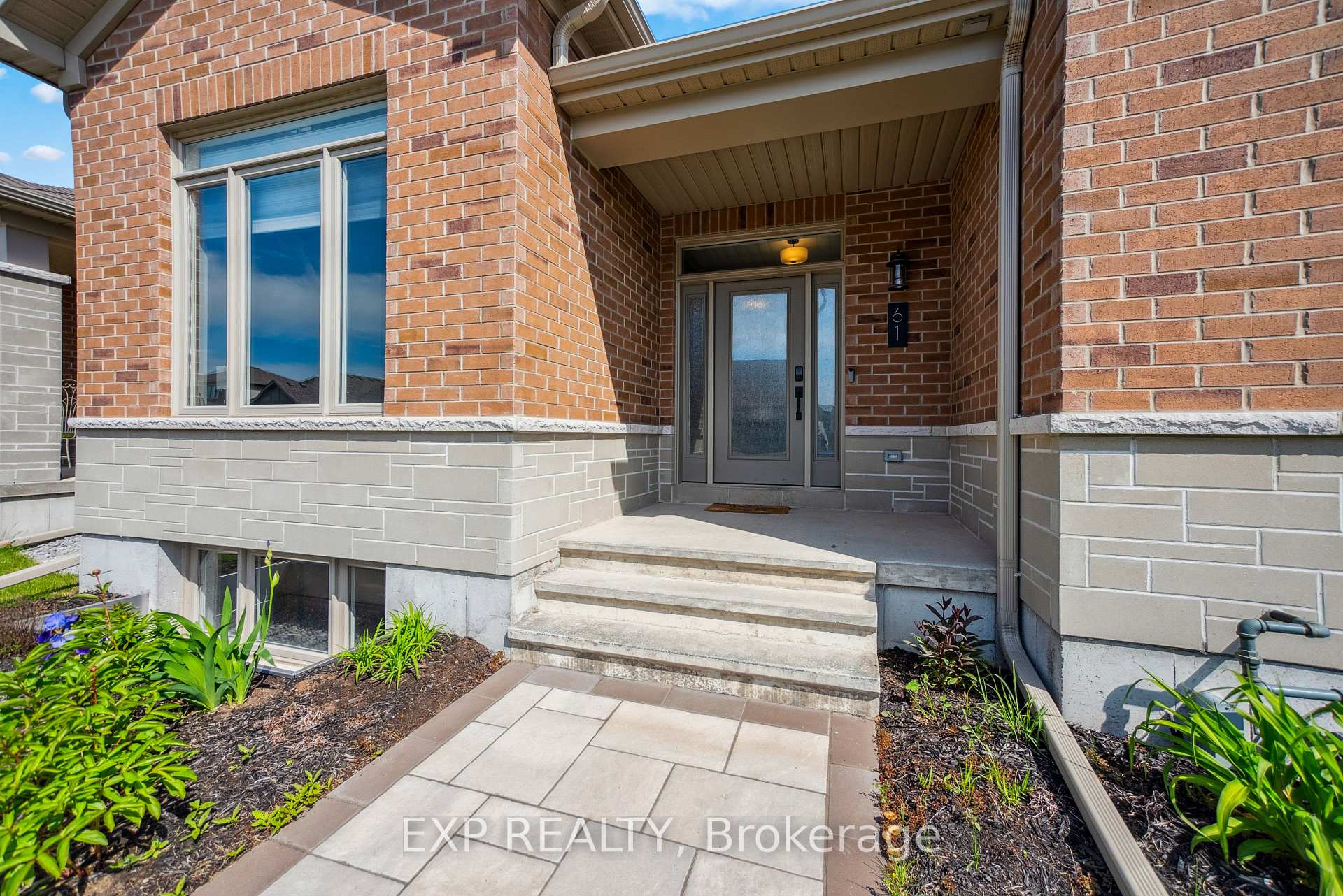 Photo 2 of 61 Athabaska Drive, Belleville, Thurlow Ward — HOMEH