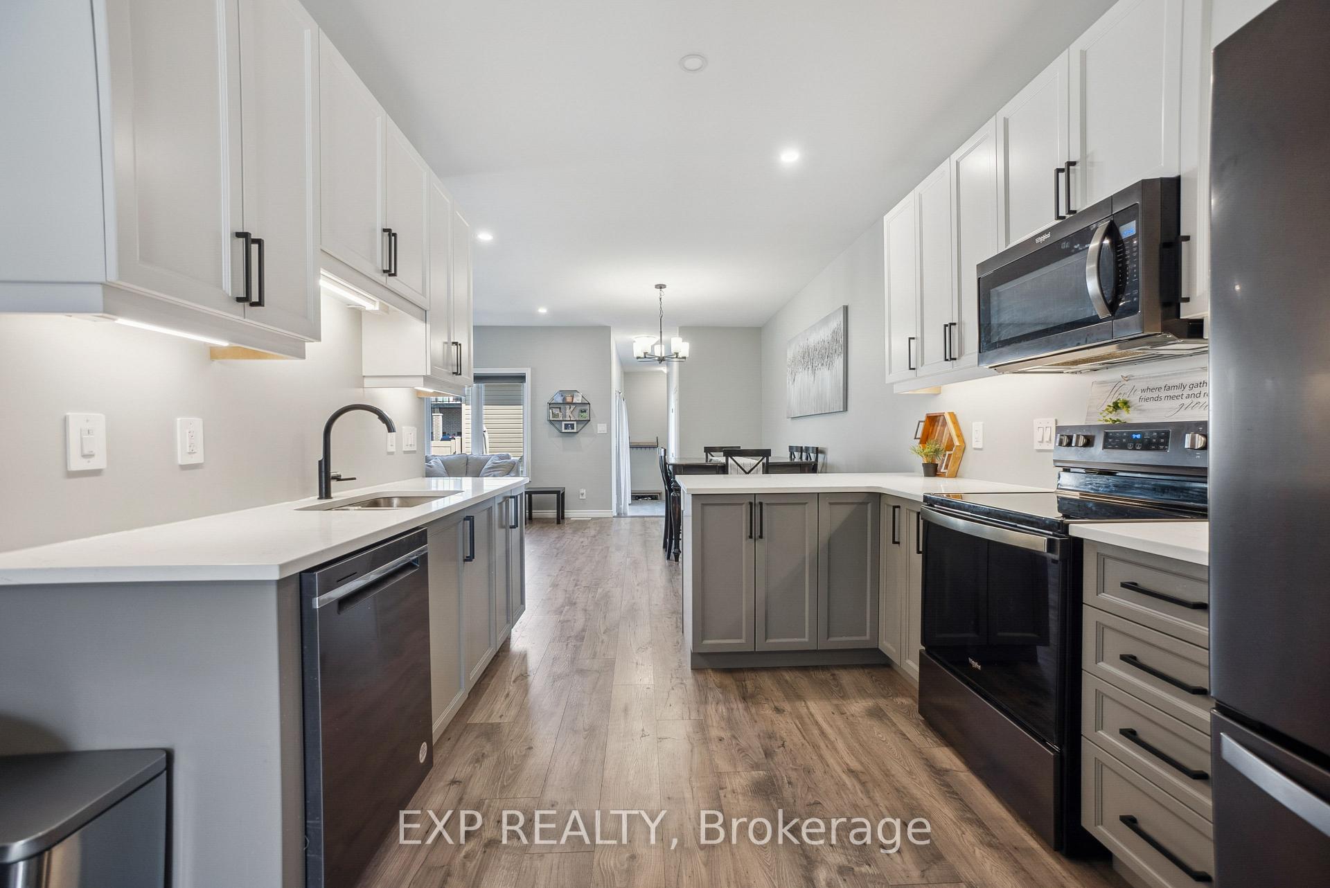 Photo 11 of 61 Athabaska Drive, Belleville, Thurlow Ward — HOMEH