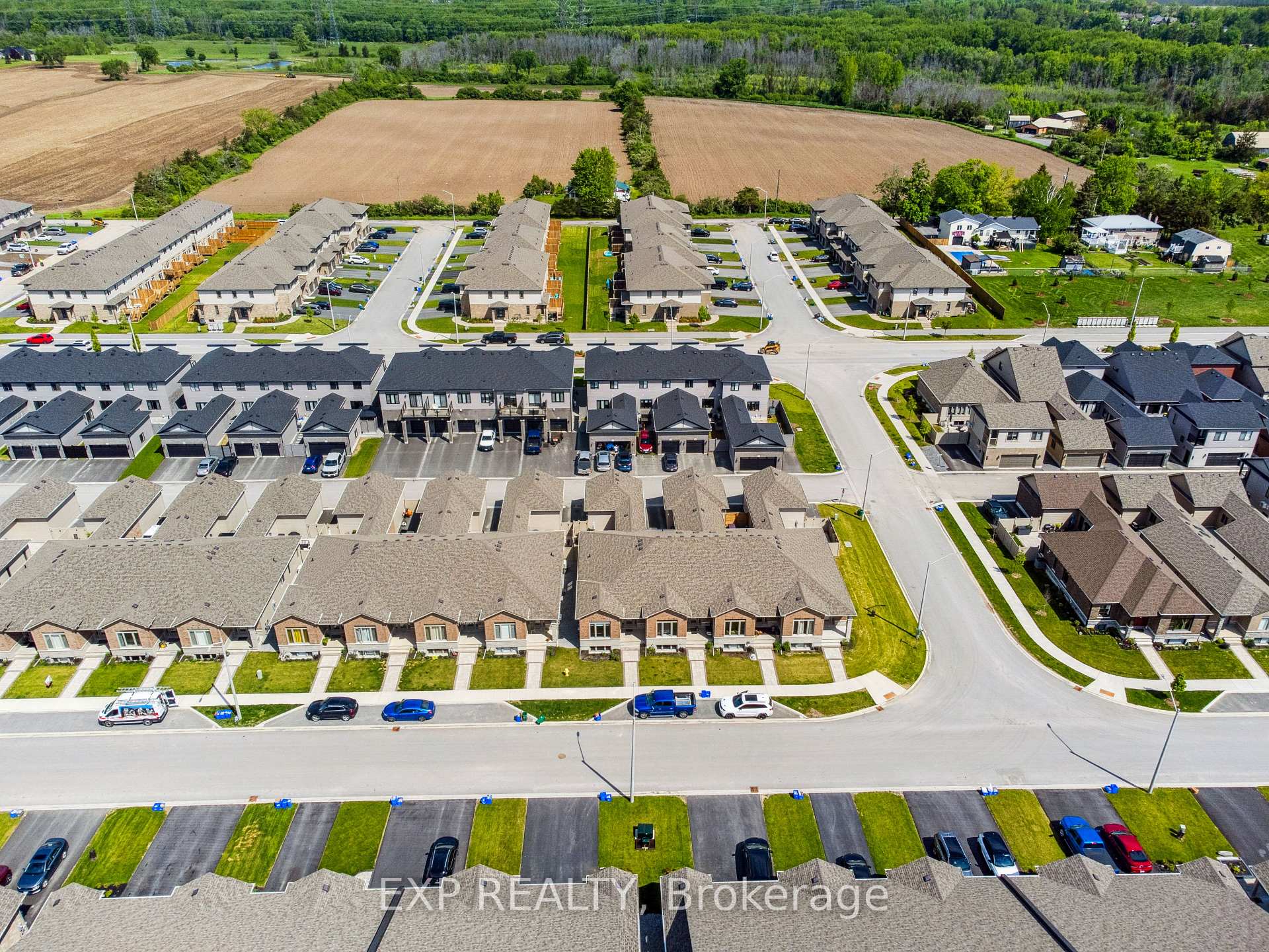 Photo 39 of 61 Athabaska Drive, Belleville, Thurlow Ward — HOMEH