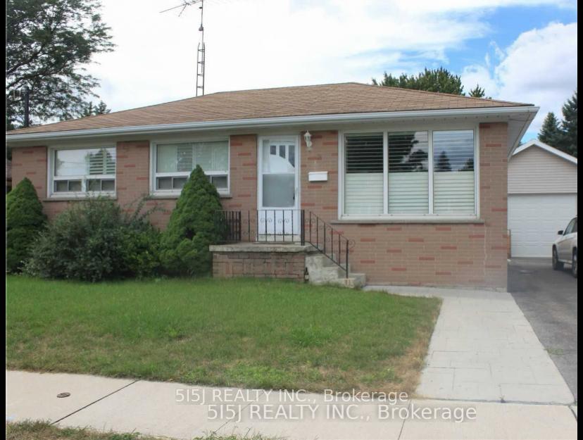 Photo 1 of 212 Lee Avenue, Whitby, Lynde Creek — HOMEH