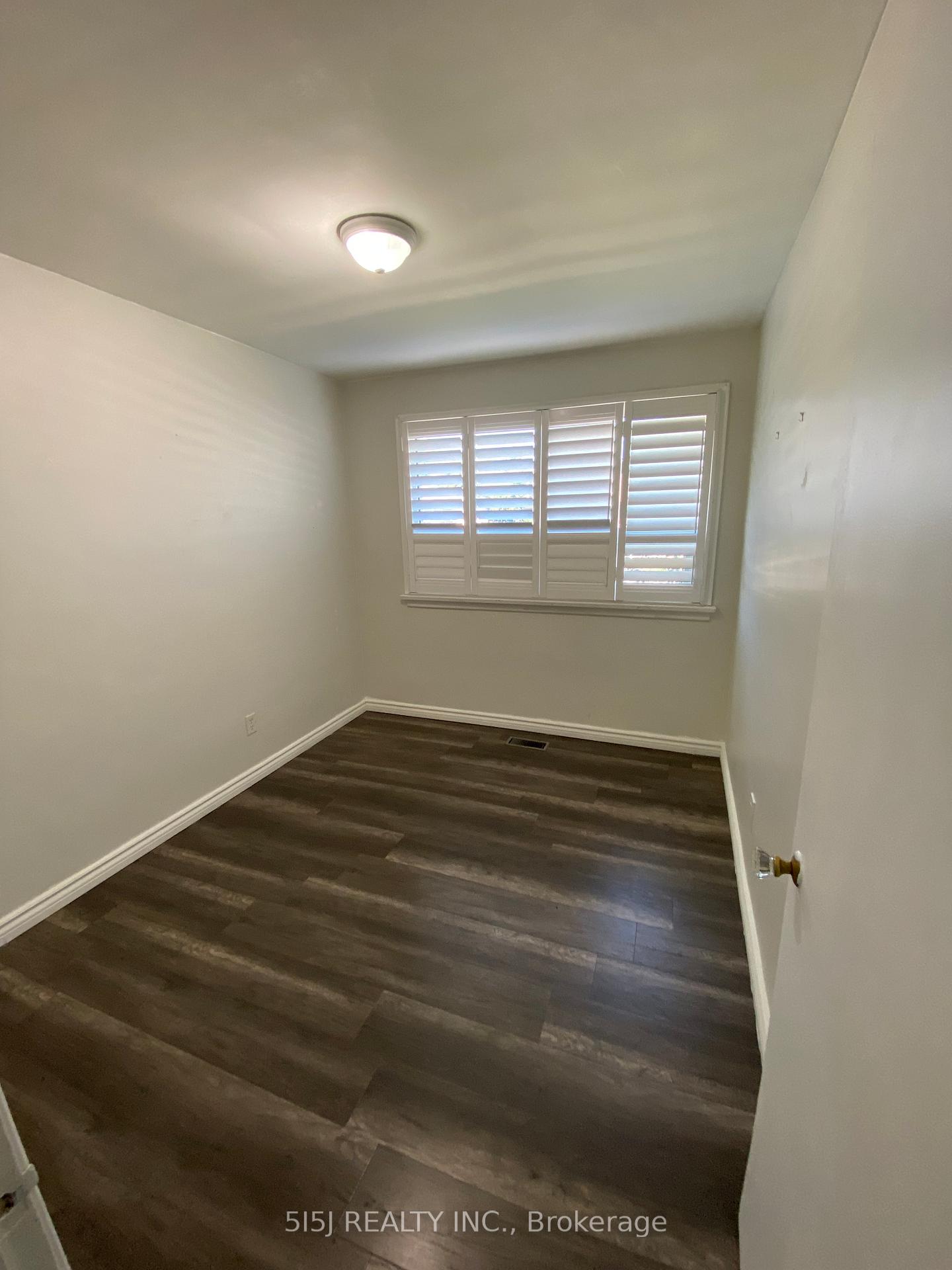 Photo 11 of 212 Lee Avenue, Whitby, Lynde Creek — HOMEH