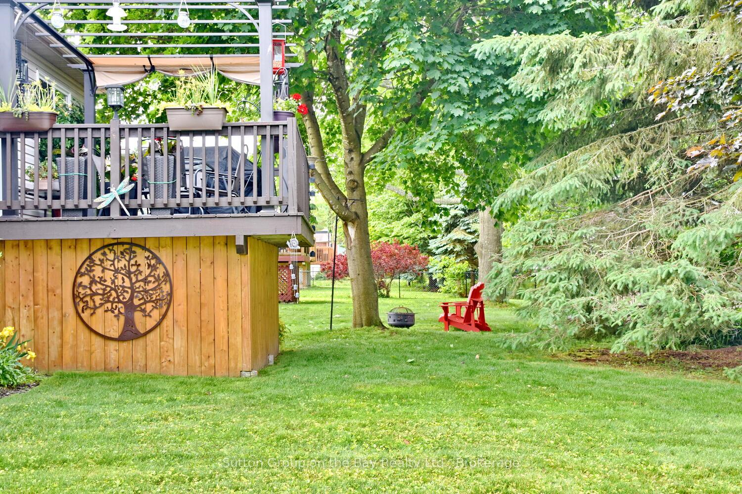 Photo 15 of 30 Acorn Crescent, Wasaga Beach — HOMEH