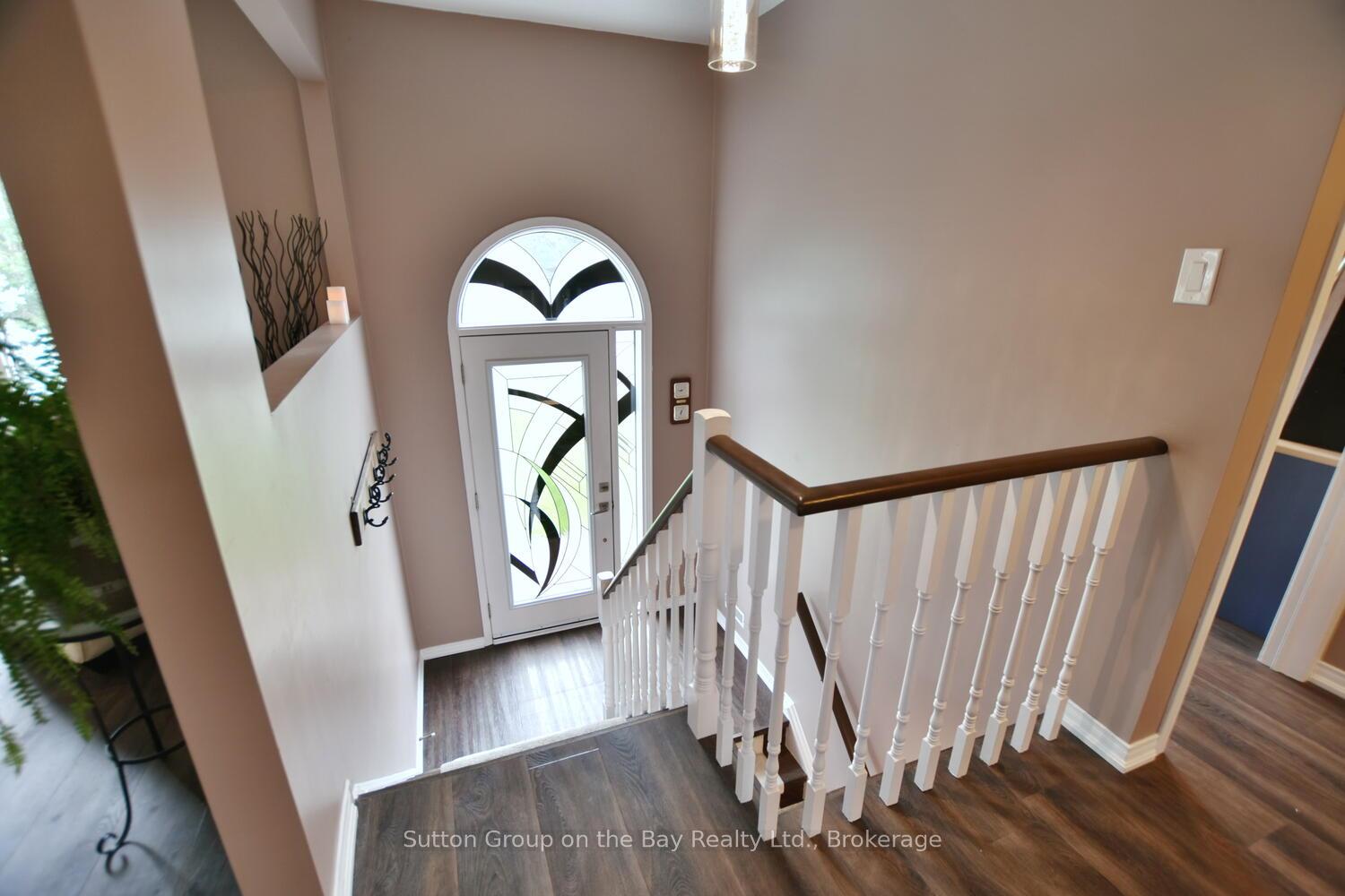 Photo 18 of 30 Acorn Crescent, Wasaga Beach — HOMEH