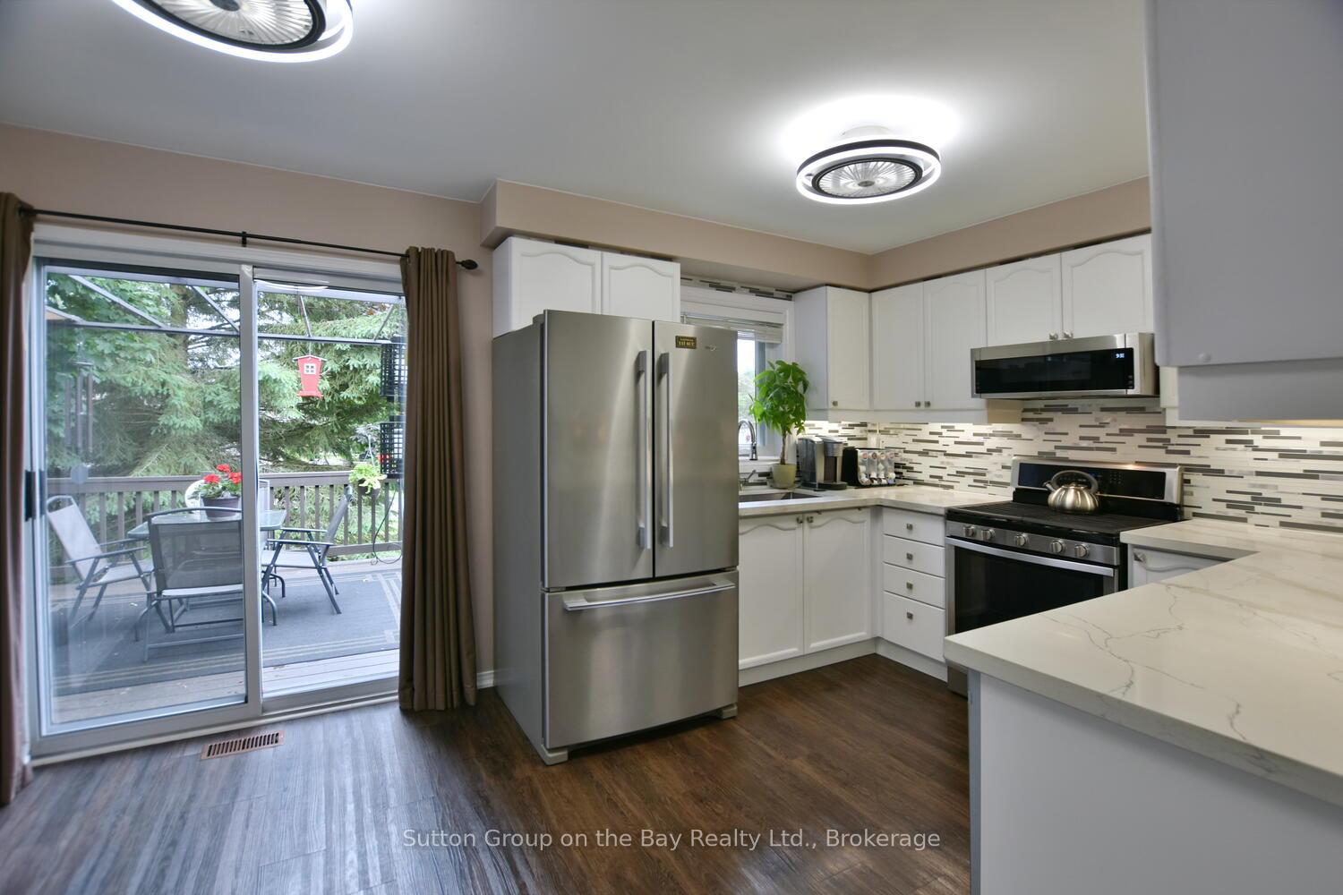 Photo 22 of 30 Acorn Crescent, Wasaga Beach — HOMEH