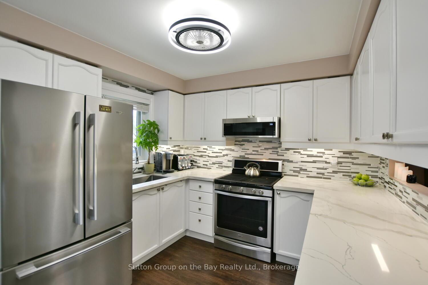 Photo 26 of 30 Acorn Crescent, Wasaga Beach — HOMEH