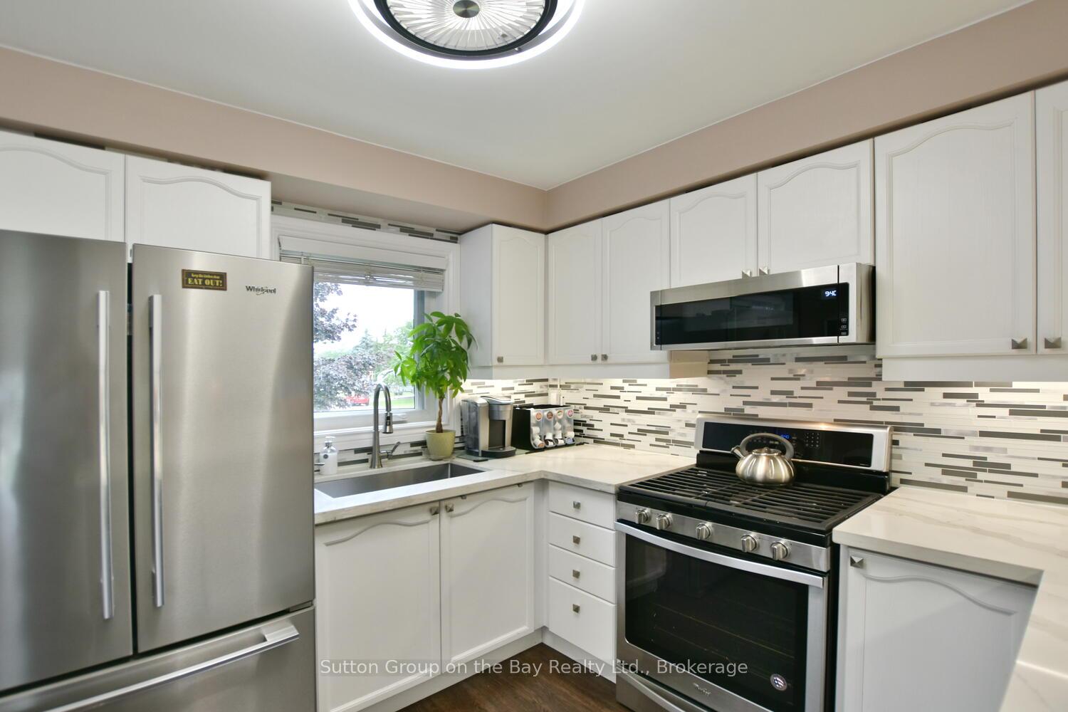 Photo 28 of 30 Acorn Crescent, Wasaga Beach — HOMEH