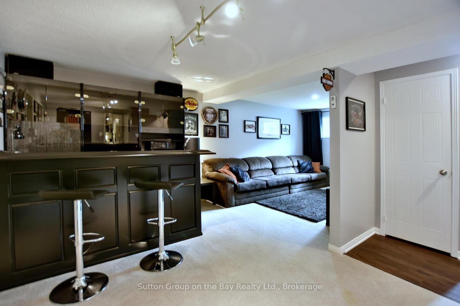 Photo 39 of 30 Acorn Crescent, Wasaga Beach — HOMEH