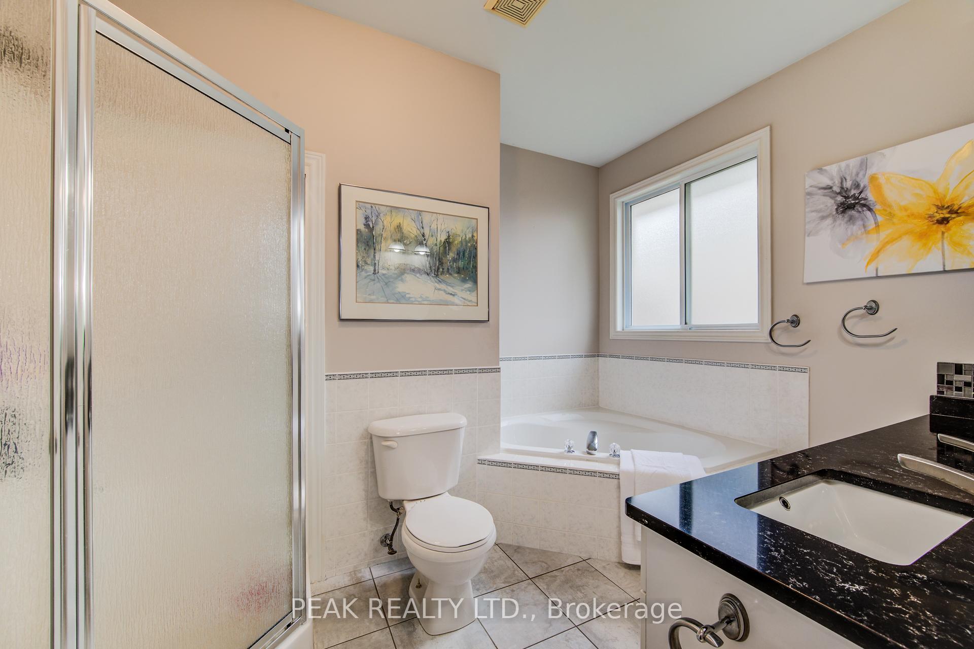 Photo 26 of 415 Lake Louise Boulevard, Waterloo — HOMEH
