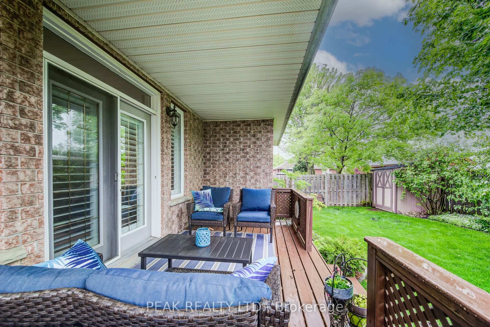 Photo 43 of 415 Lake Louise Boulevard, Waterloo — HOMEH
