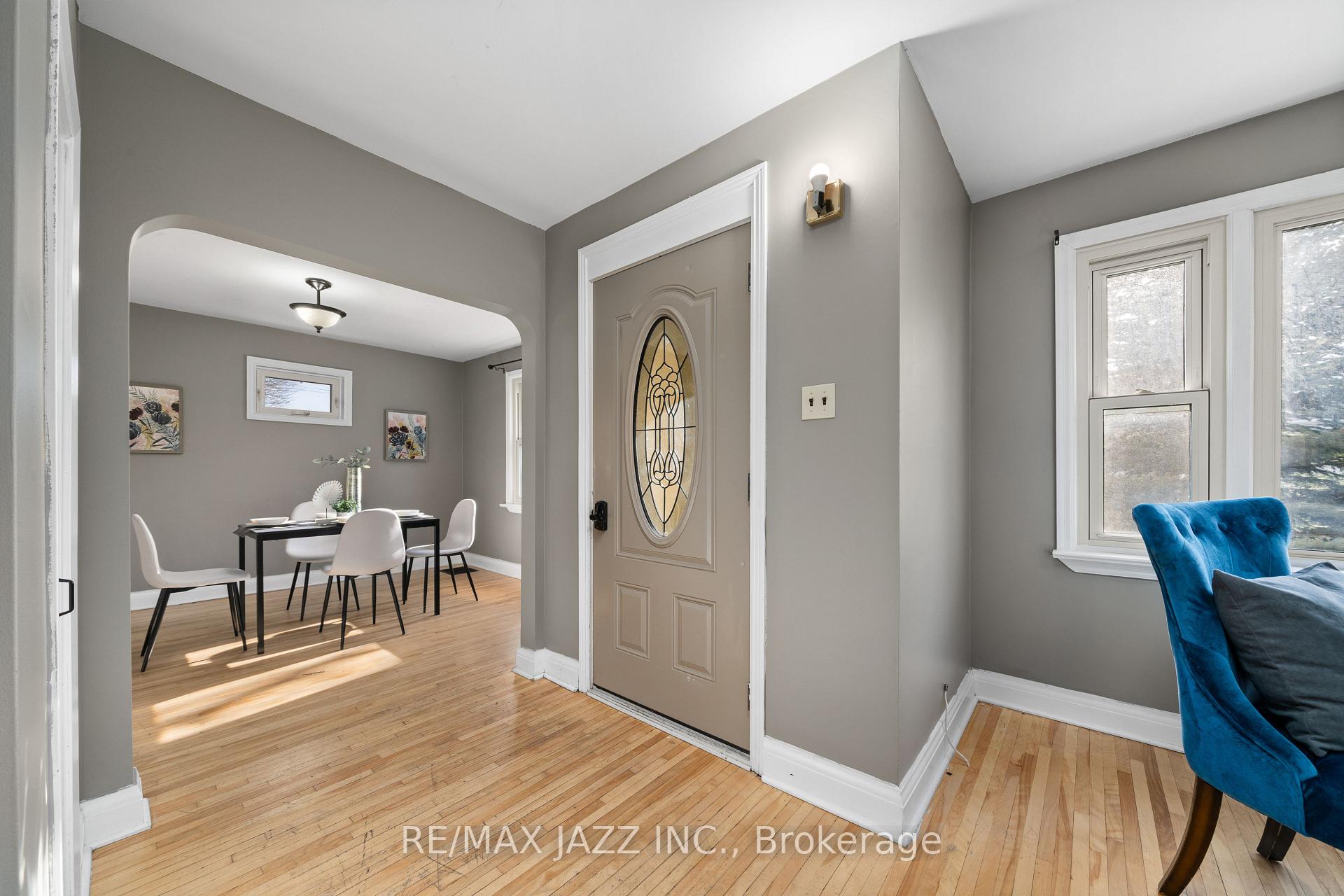 Photo 3 of 47 Ponton Street, Belleville, Belleville Ward — HOMEH