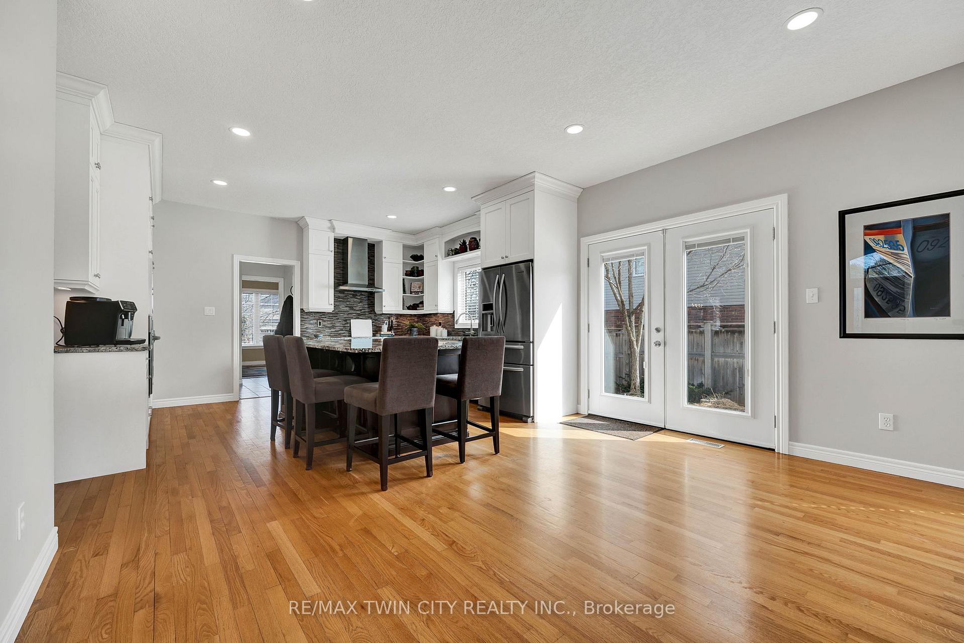 Photo 7 of 635 Honeywood Place, Waterloo — HOMEH
