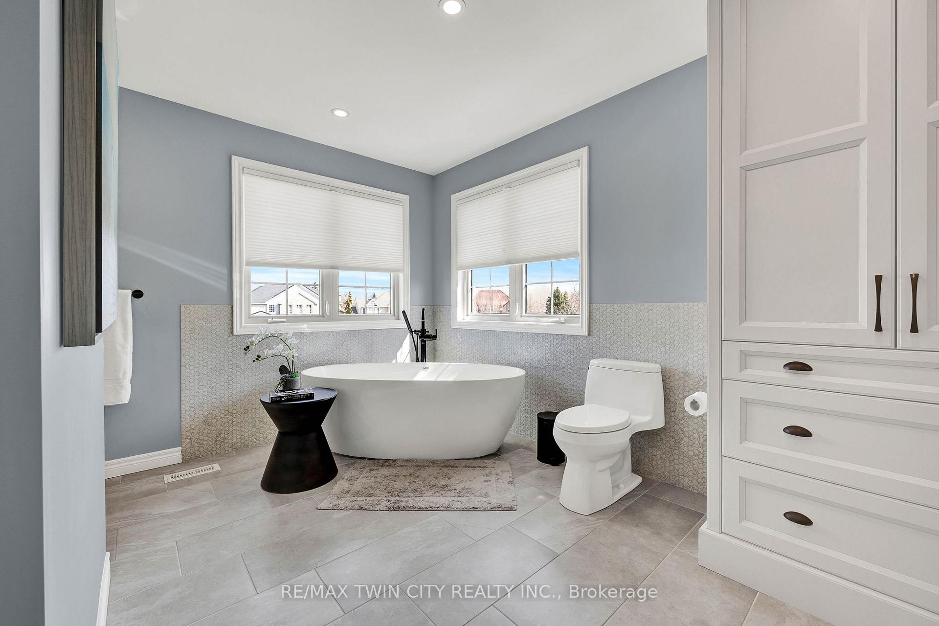 Photo 24 of 635 Honeywood Place, Waterloo — HOMEH