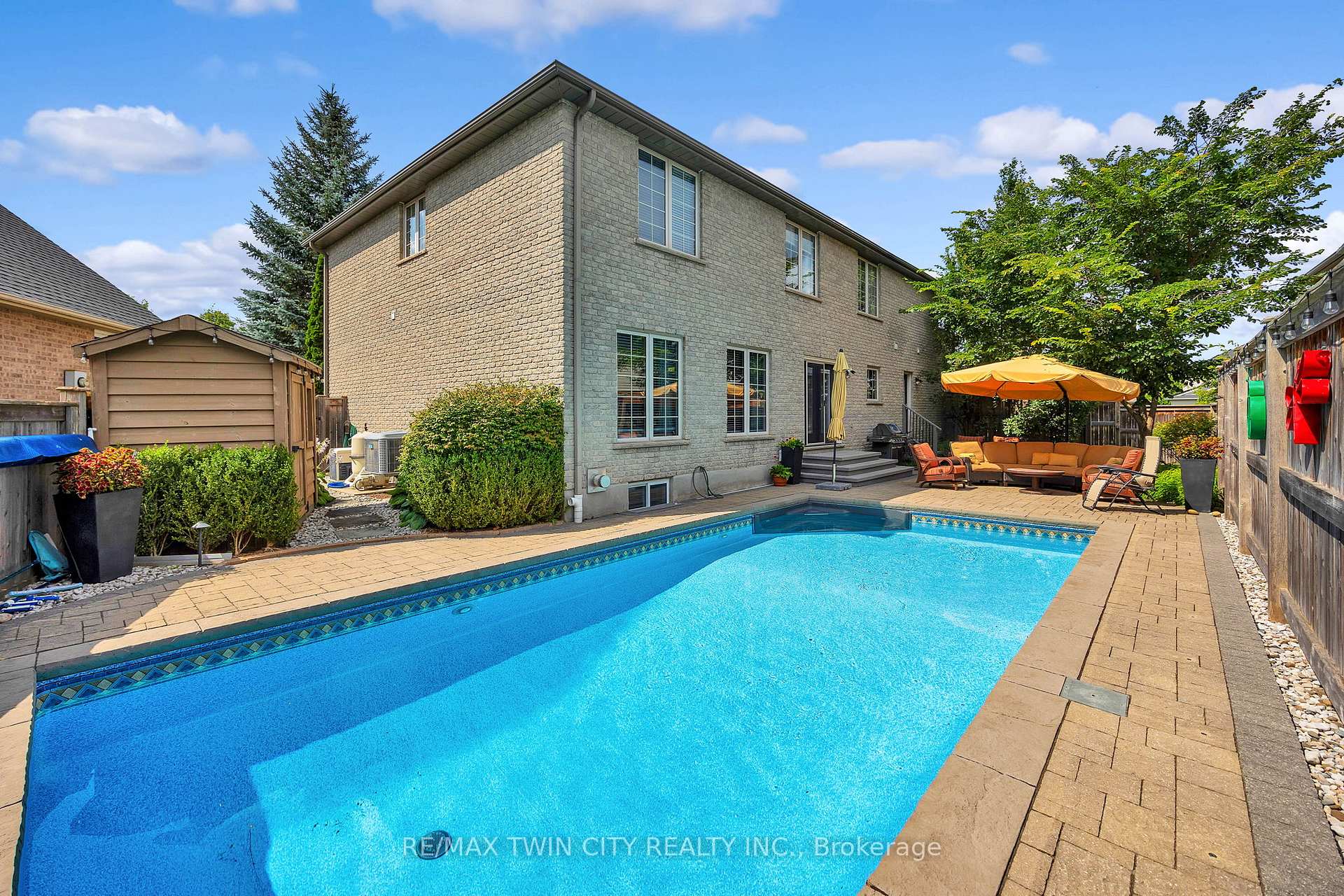 Photo 40 of 635 Honeywood Place, Waterloo — HOMEH