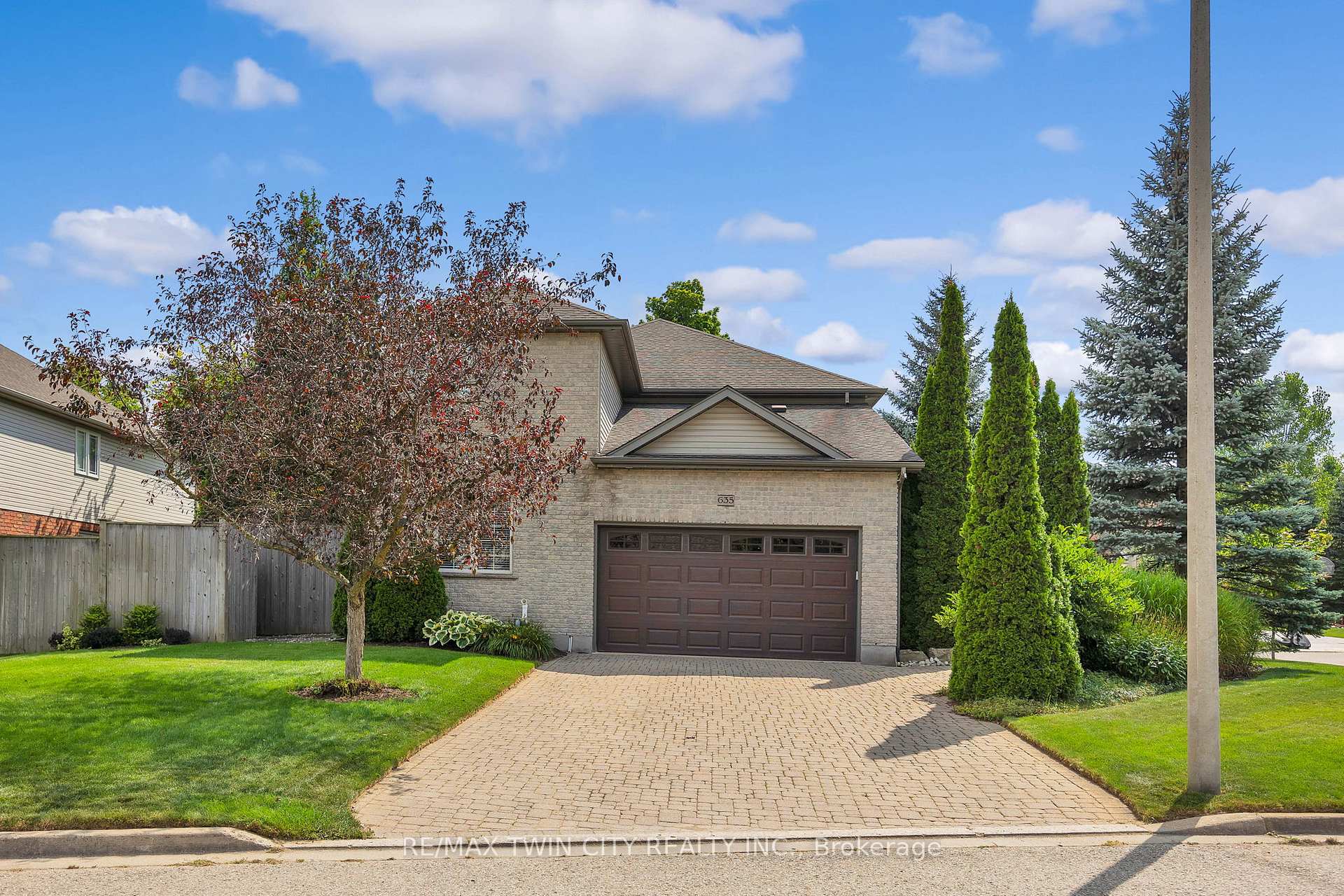 Photo 47 of 635 Honeywood Place, Waterloo — HOMEH