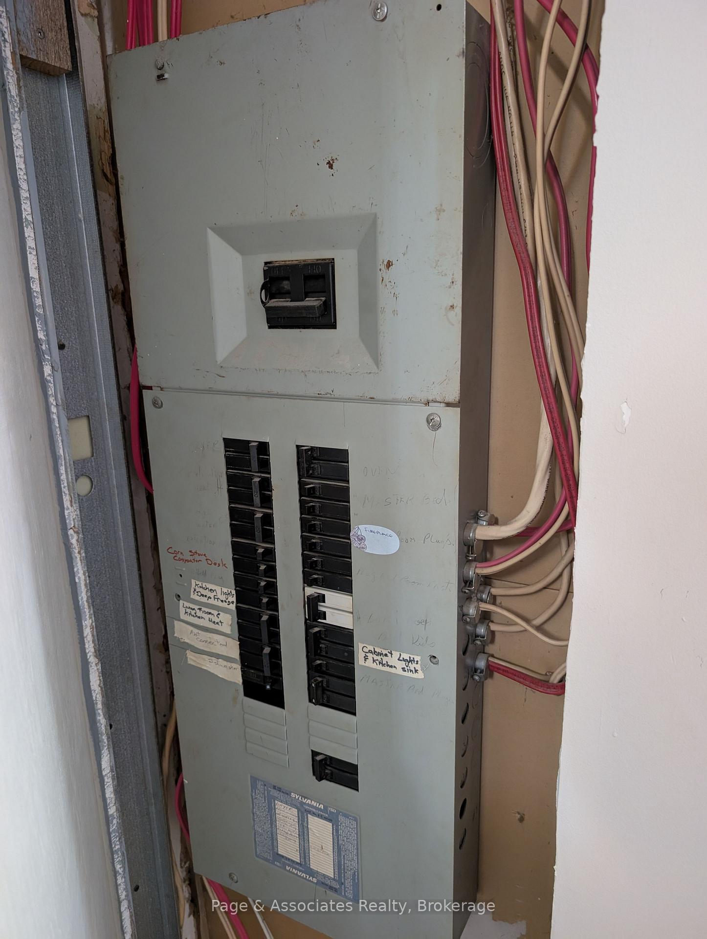 Photo 1 of 200 Arthur Street, West Nipissing, Sturgeon Falls — HOMEH