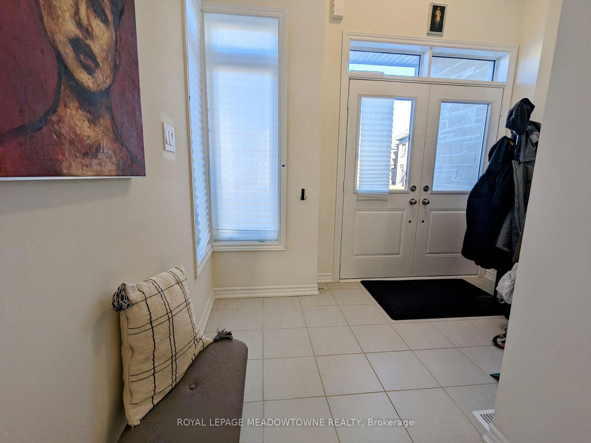 Photo 2 of 28 Sigford Street, Whitby, Rural Whitby — HOMEH