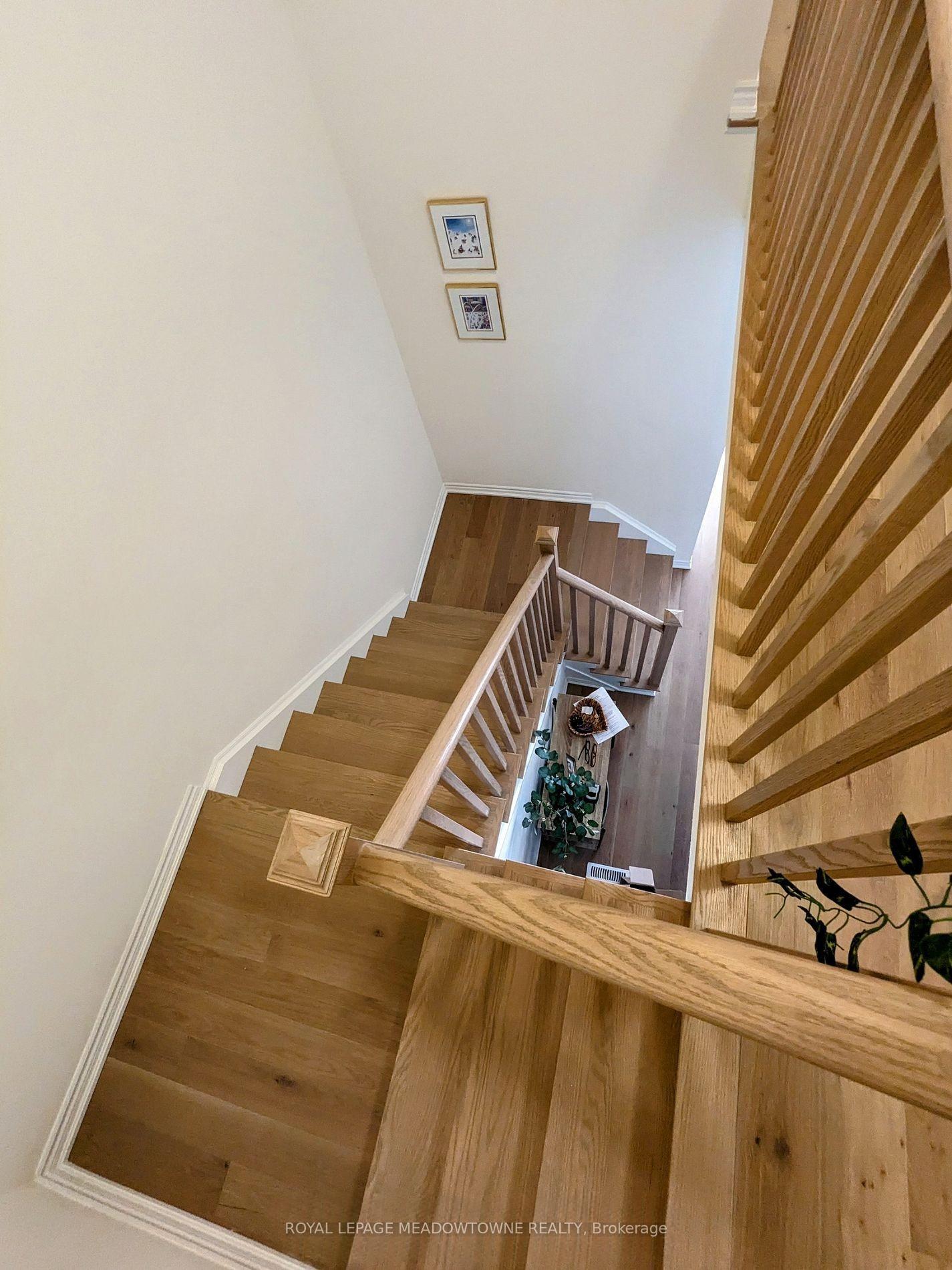 Photo 8 of 28 Sigford Street, Whitby, Rural Whitby — HOMEH