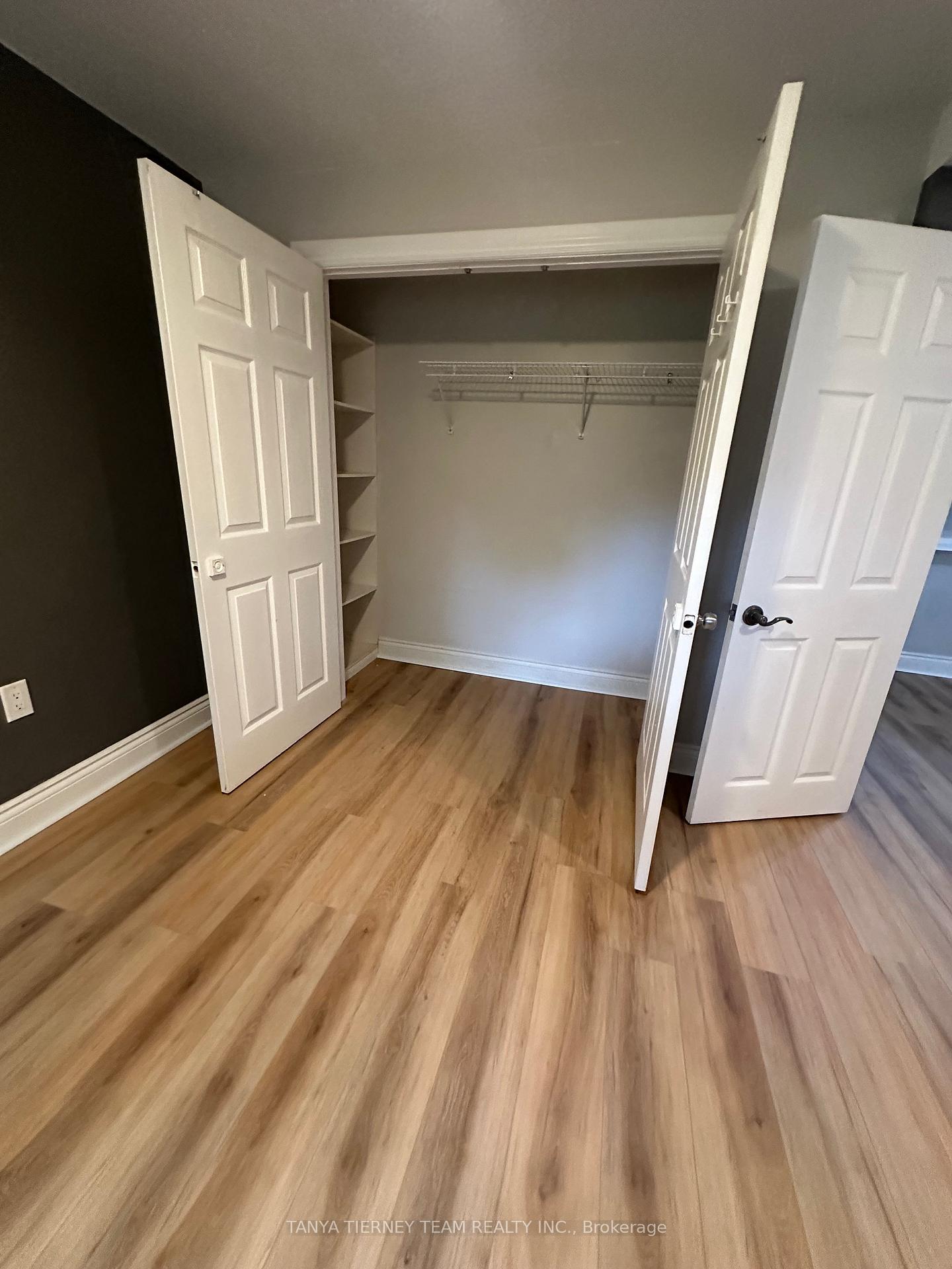 Photo 14 of 206B Palace Street, Whitby, Downtown Whitby — HOMEH