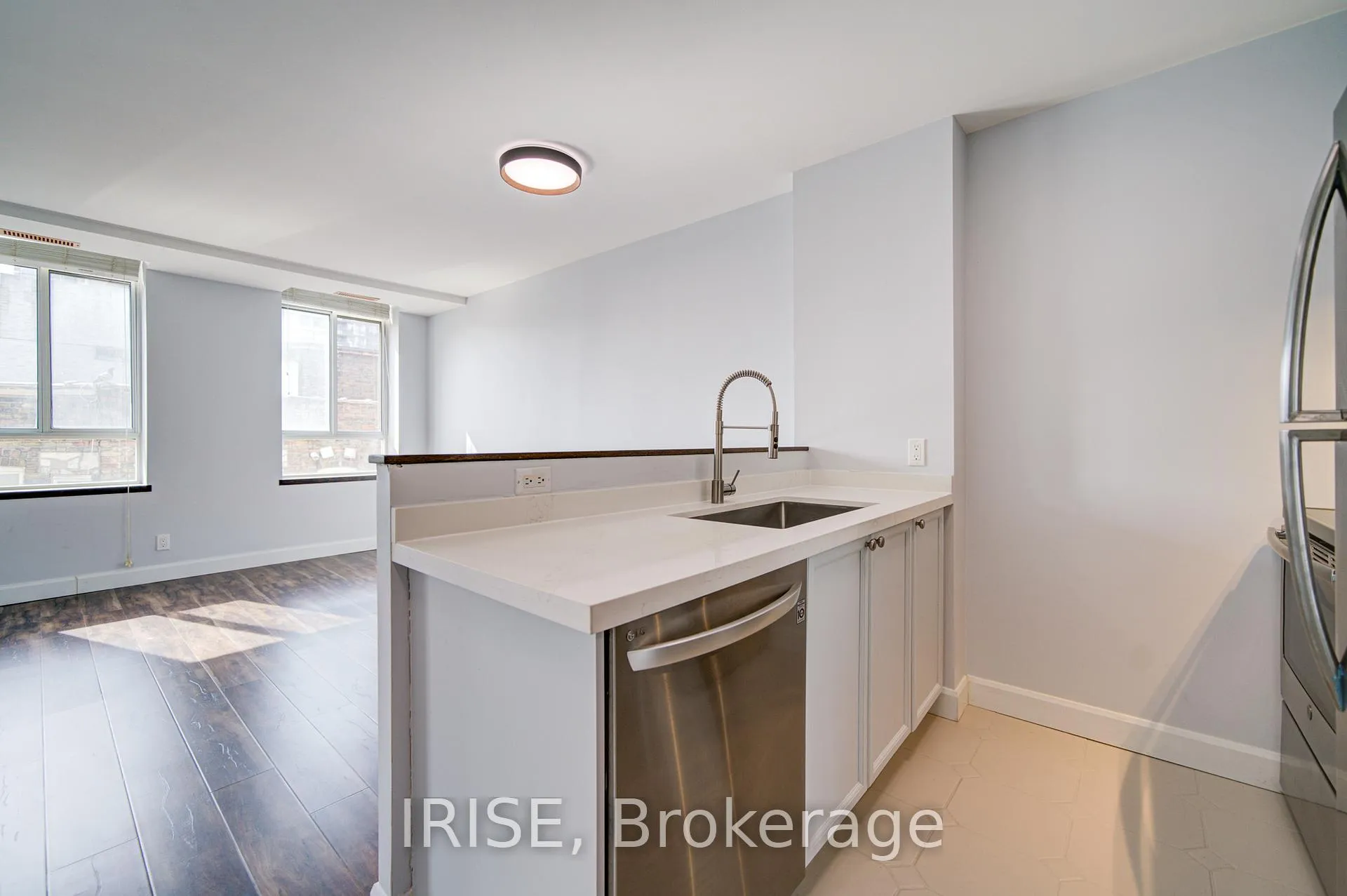 Photo 1 of Unit 504, 135 Maitland St, Toronto, Church-Yonge Corridor — HOMEH