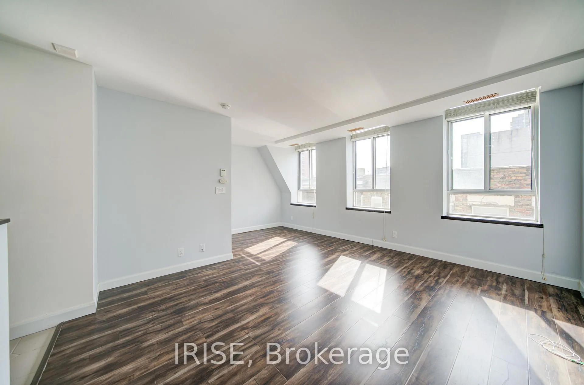 Photo 13 of Unit 504, 135 Maitland St, Toronto, Church-Yonge Corridor — HOMEH