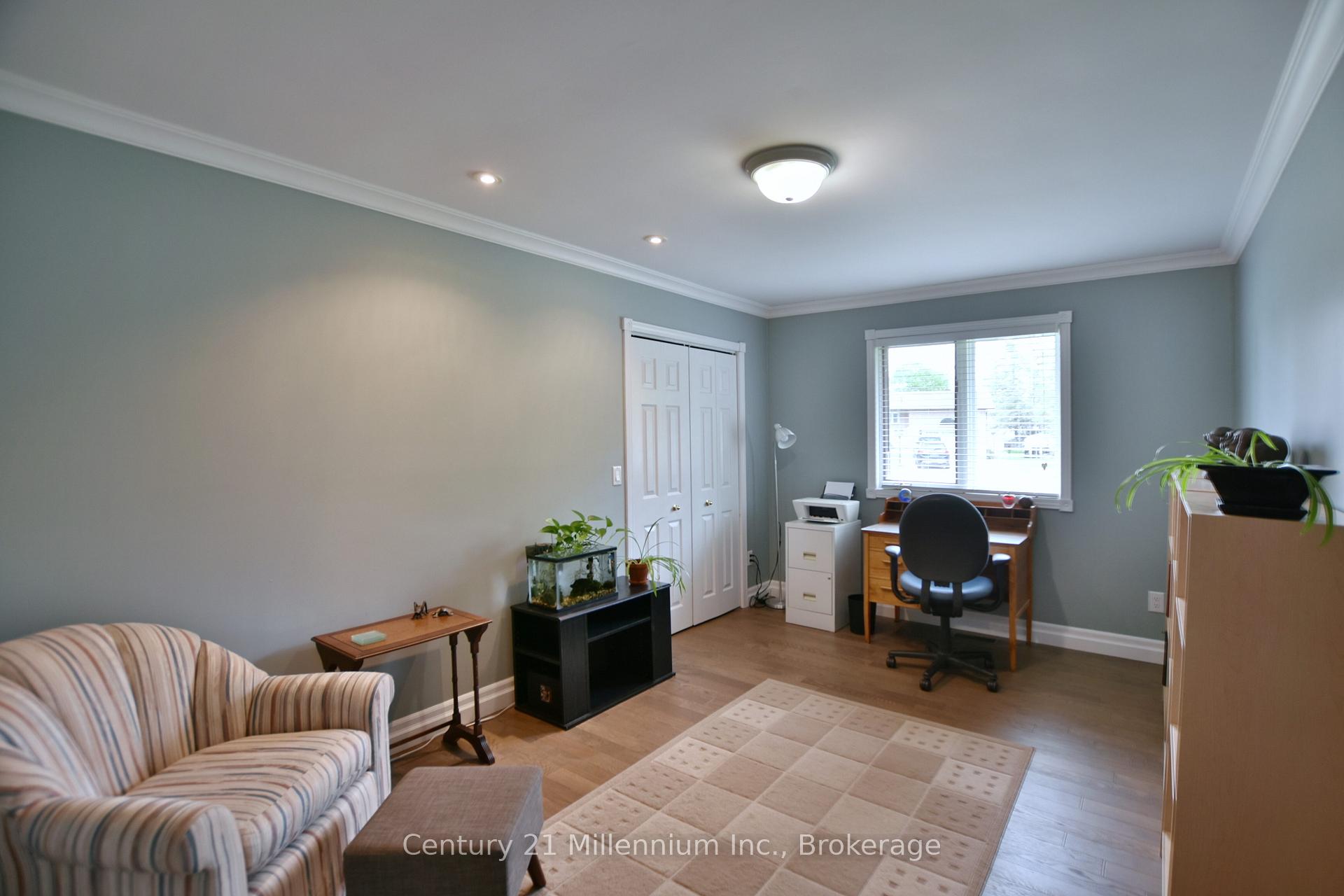 Photo 35 of 48 Indianola Crescent, Wasaga Beach — HOMEH