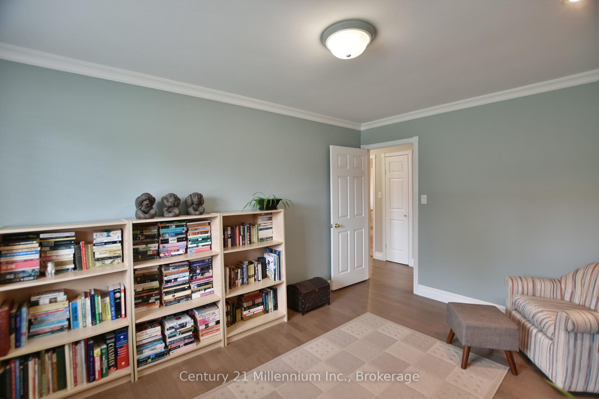 Photo 36 of 48 Indianola Crescent, Wasaga Beach — HOMEH