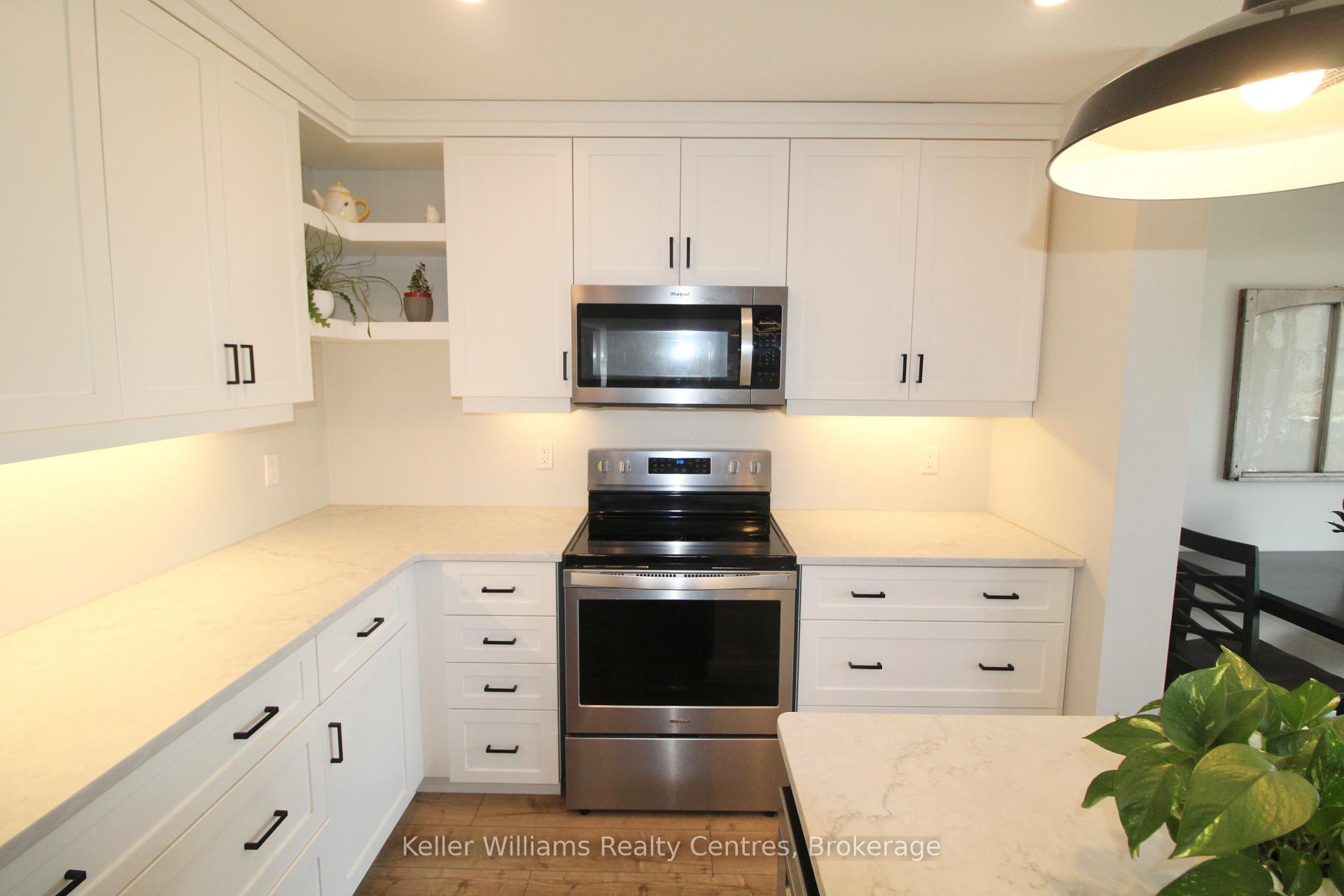 Photo 10 of 245 Eccles Avenue, West Grey — HOMEH