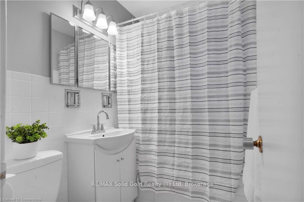 Photo 20 of 168 Bristol Street, Waterloo — HOMEH