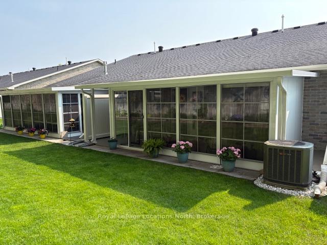 Photo 6 of 56 Garden Grove Crescent, Wasaga Beach — HOMEH