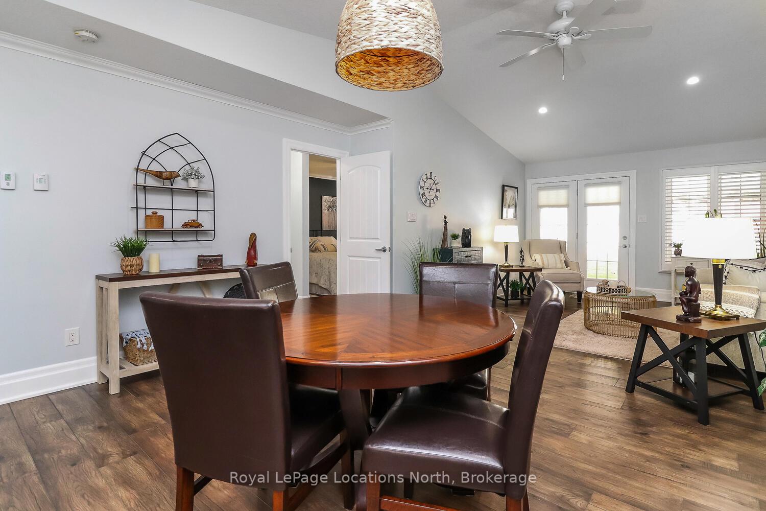 Photo 18 of 56 Garden Grove Crescent, Wasaga Beach — HOMEH