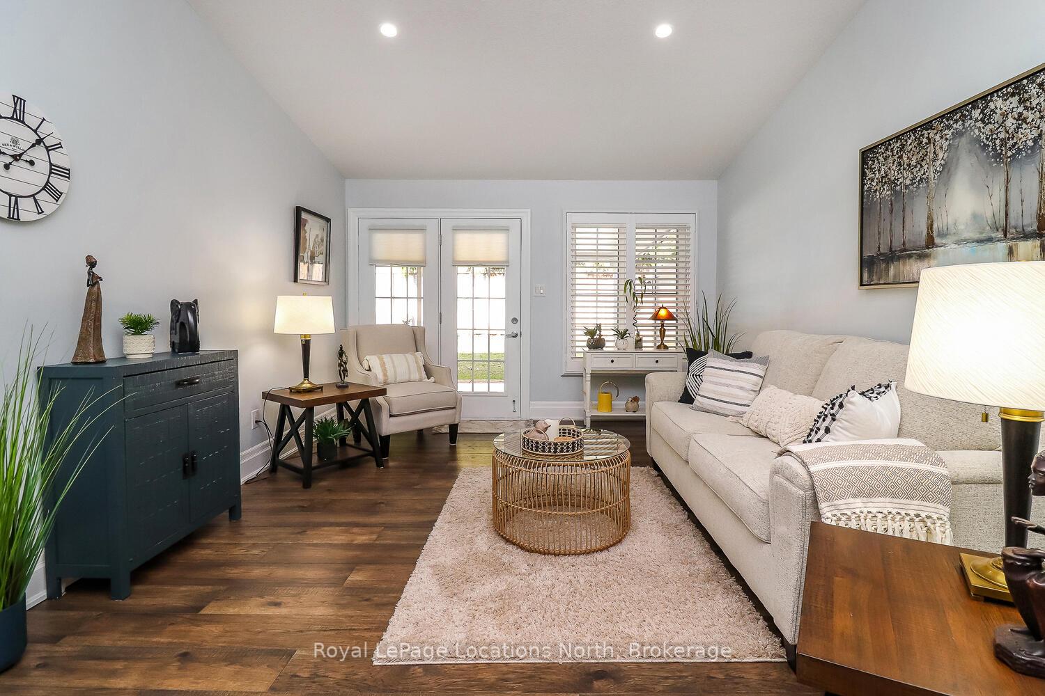 Photo 20 of 56 Garden Grove Crescent, Wasaga Beach — HOMEH