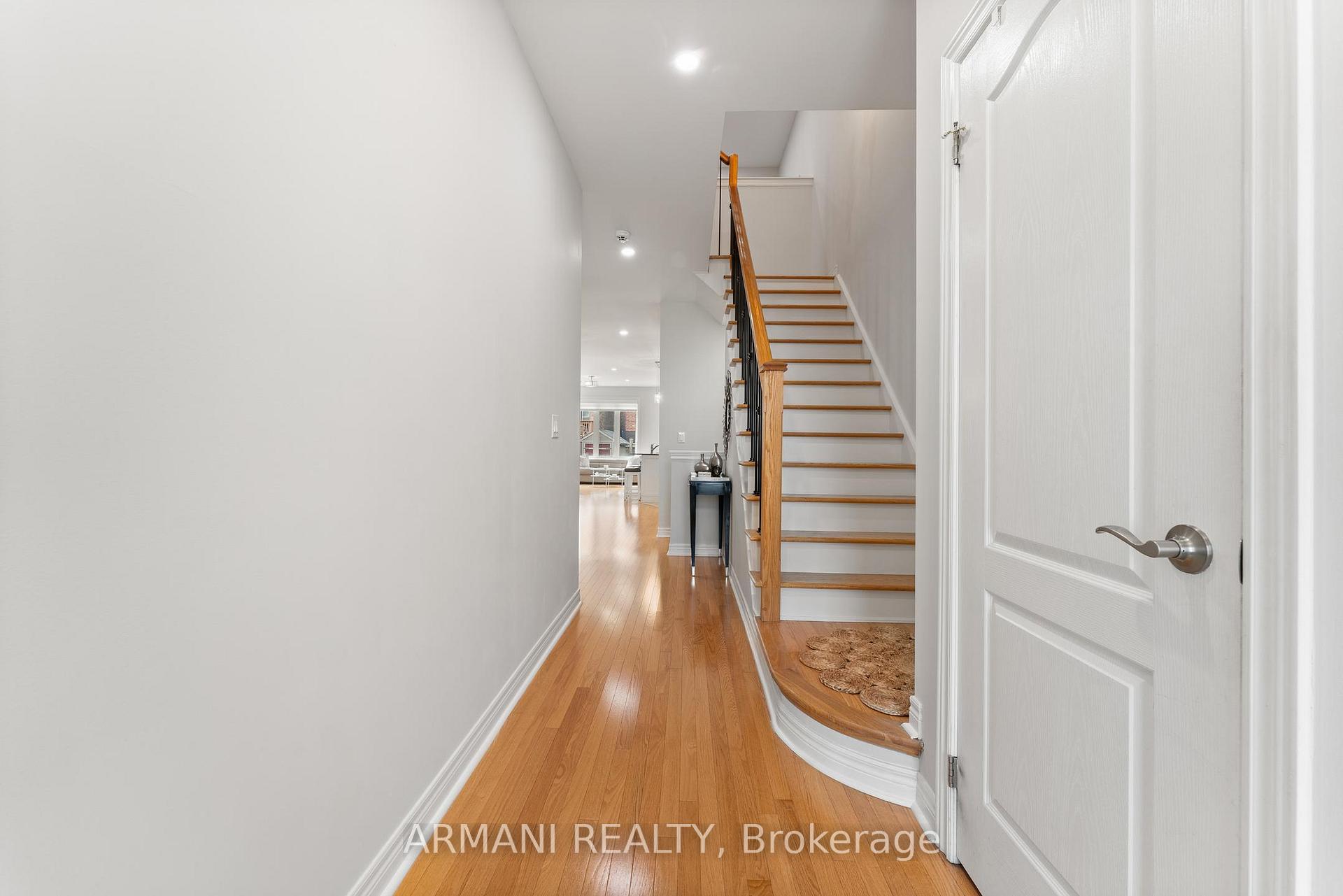 Photo 6 of 44 Alex Black Street, Vaughan, Patterson — HOMEH