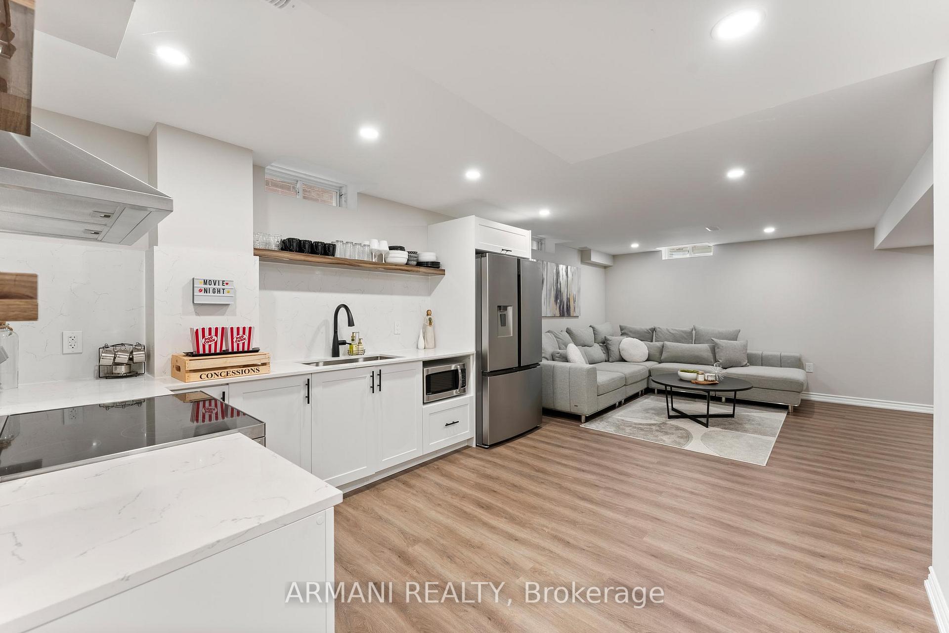 Photo 37 of 44 Alex Black Street, Vaughan, Patterson — HOMEH