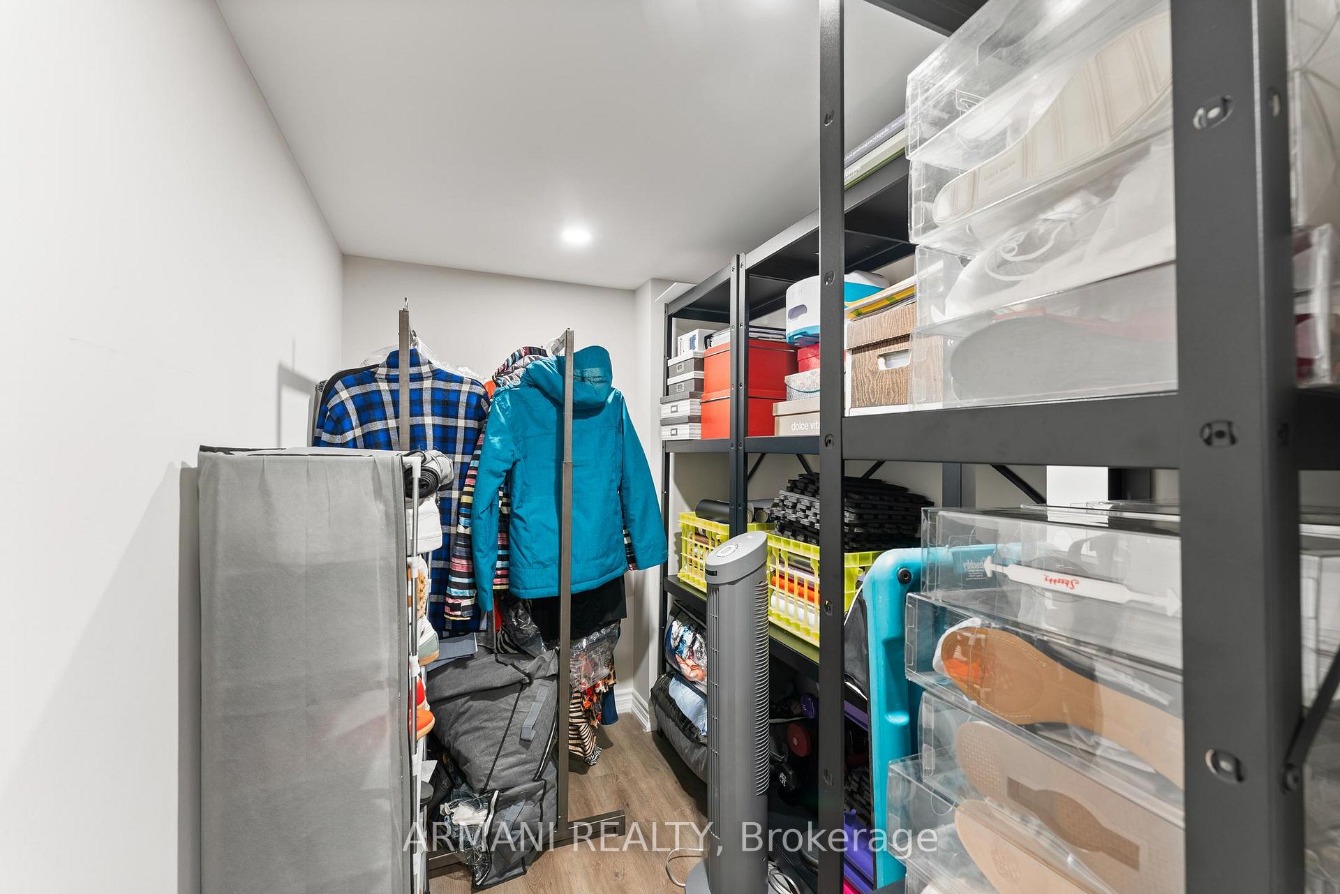 Photo 44 of 44 Alex Black Street, Vaughan, Patterson — HOMEH