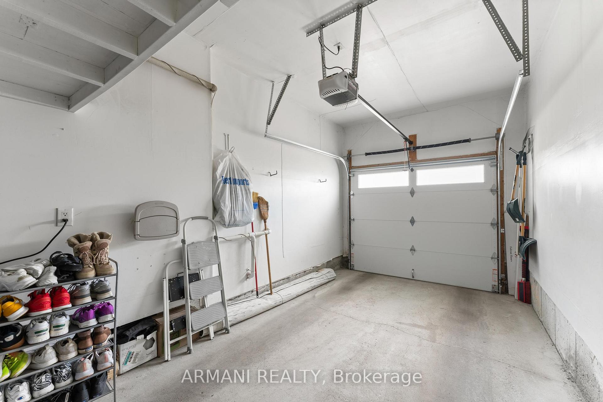 Photo 49 of 44 Alex Black Street, Vaughan, Patterson — HOMEH