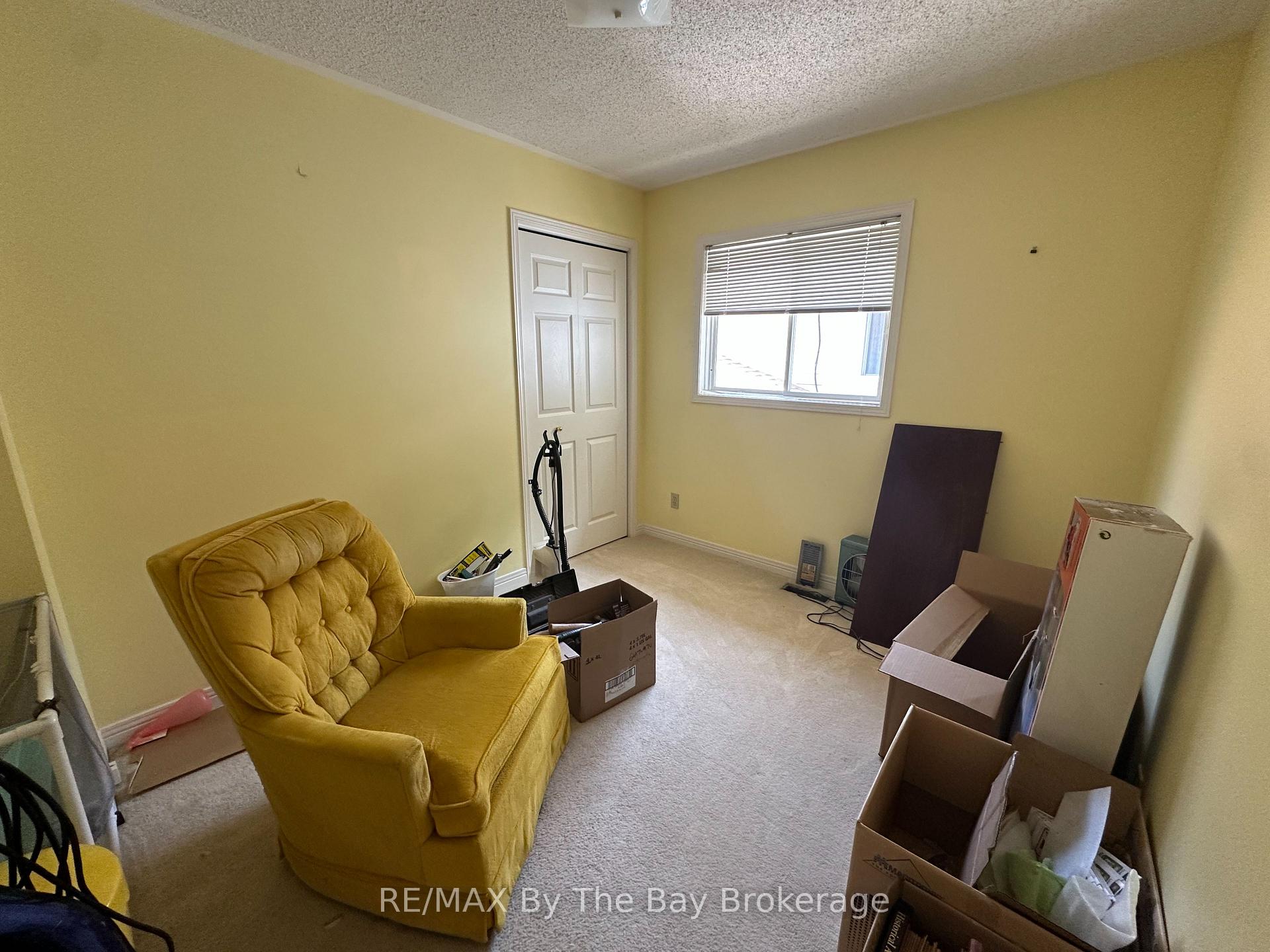 Photo 11 of 47 Dyer Drive, Wasaga Beach — HOMEH