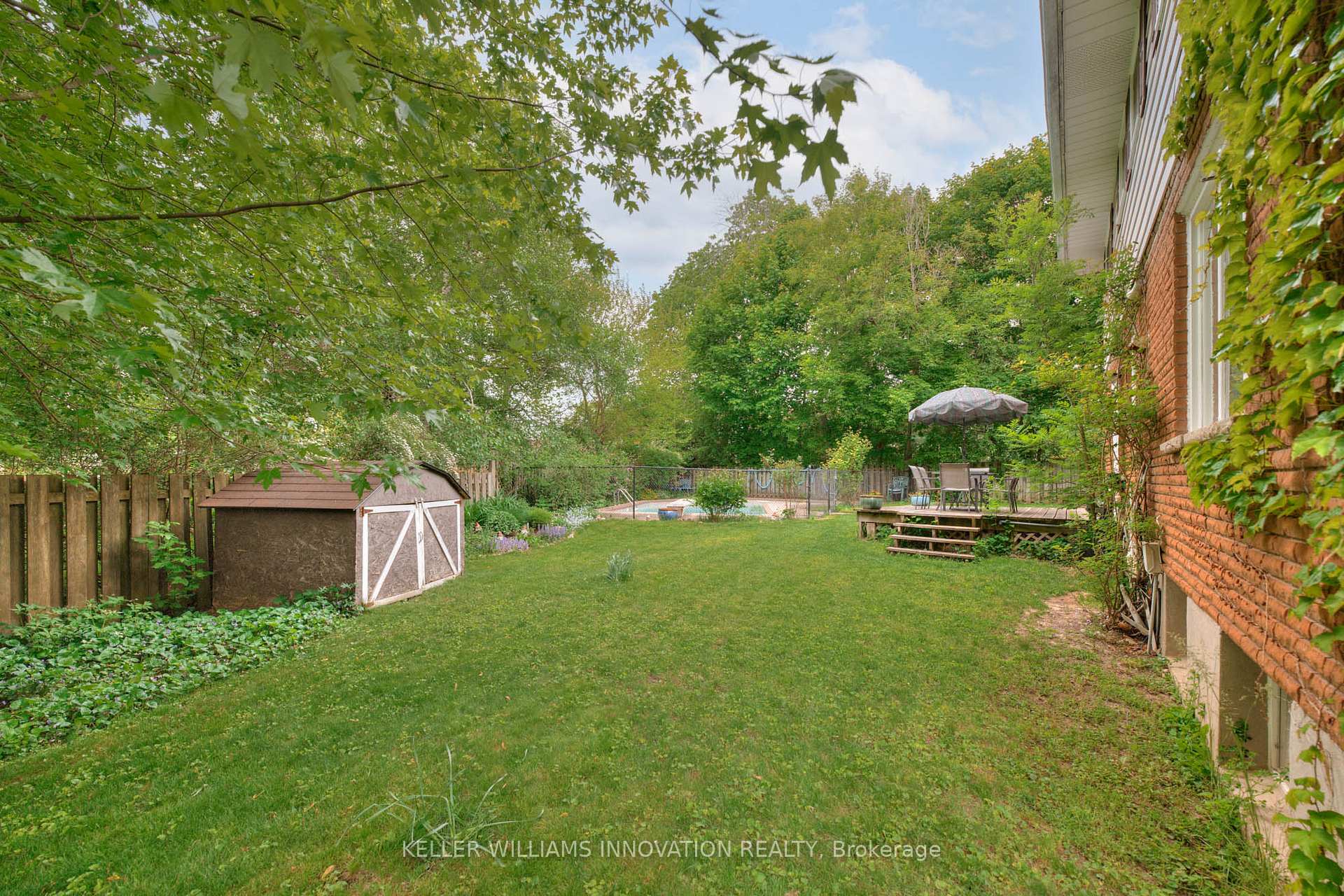 Photo 3 of 361 Coleridge Place, Waterloo — HOMEH